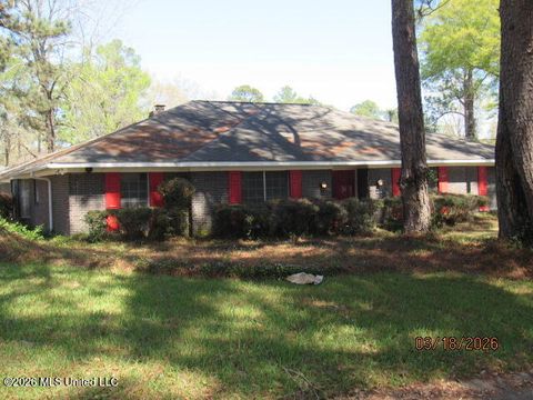 Homes For Sale - 718 Woodhill Road<br/> Jackson, MS 39206
