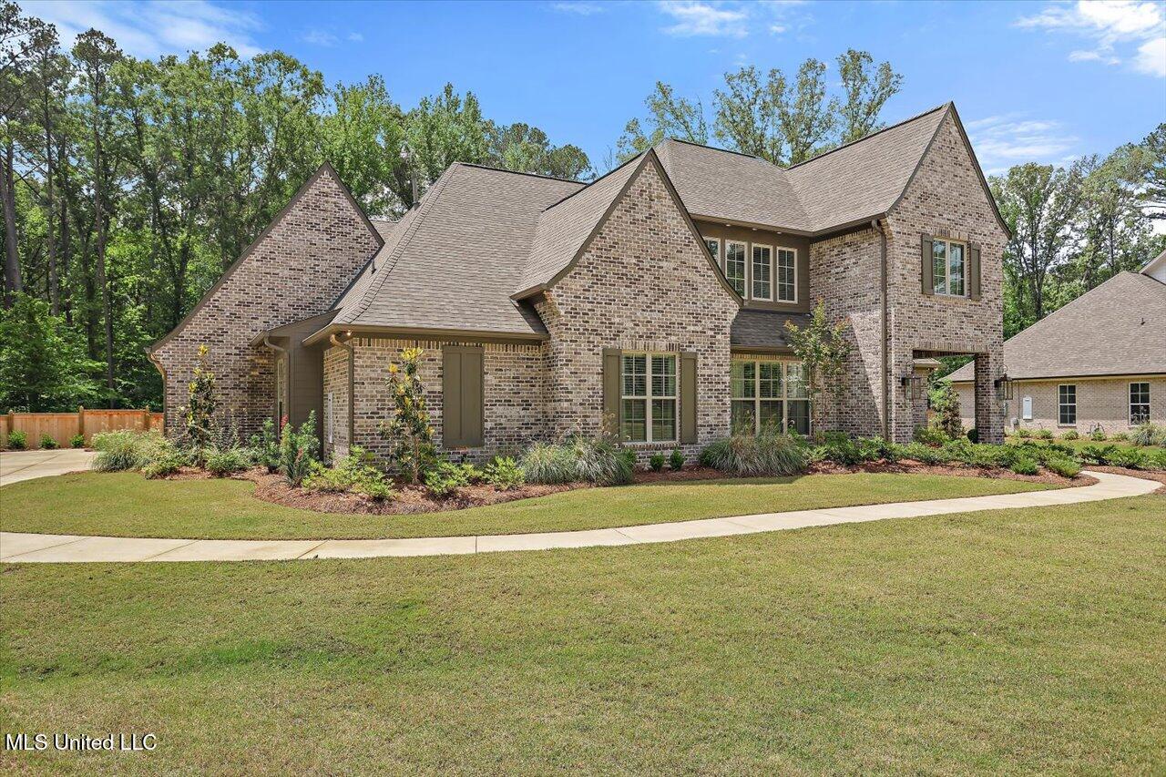 911 Brookhollow Court, Flowood, Mississippi image 4