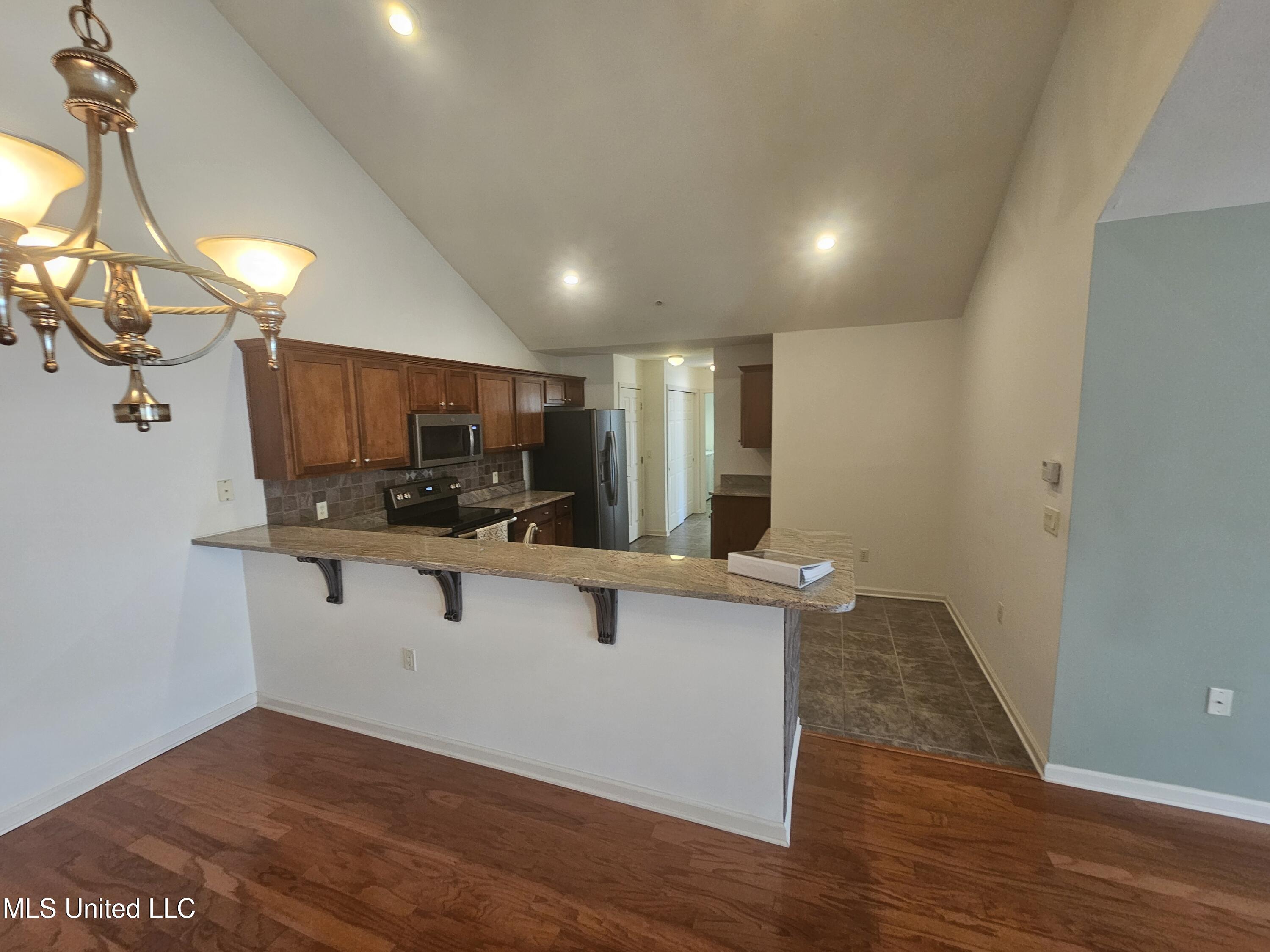 8906 Oak Branch Lane, Olive Branch, Mississippi image 16