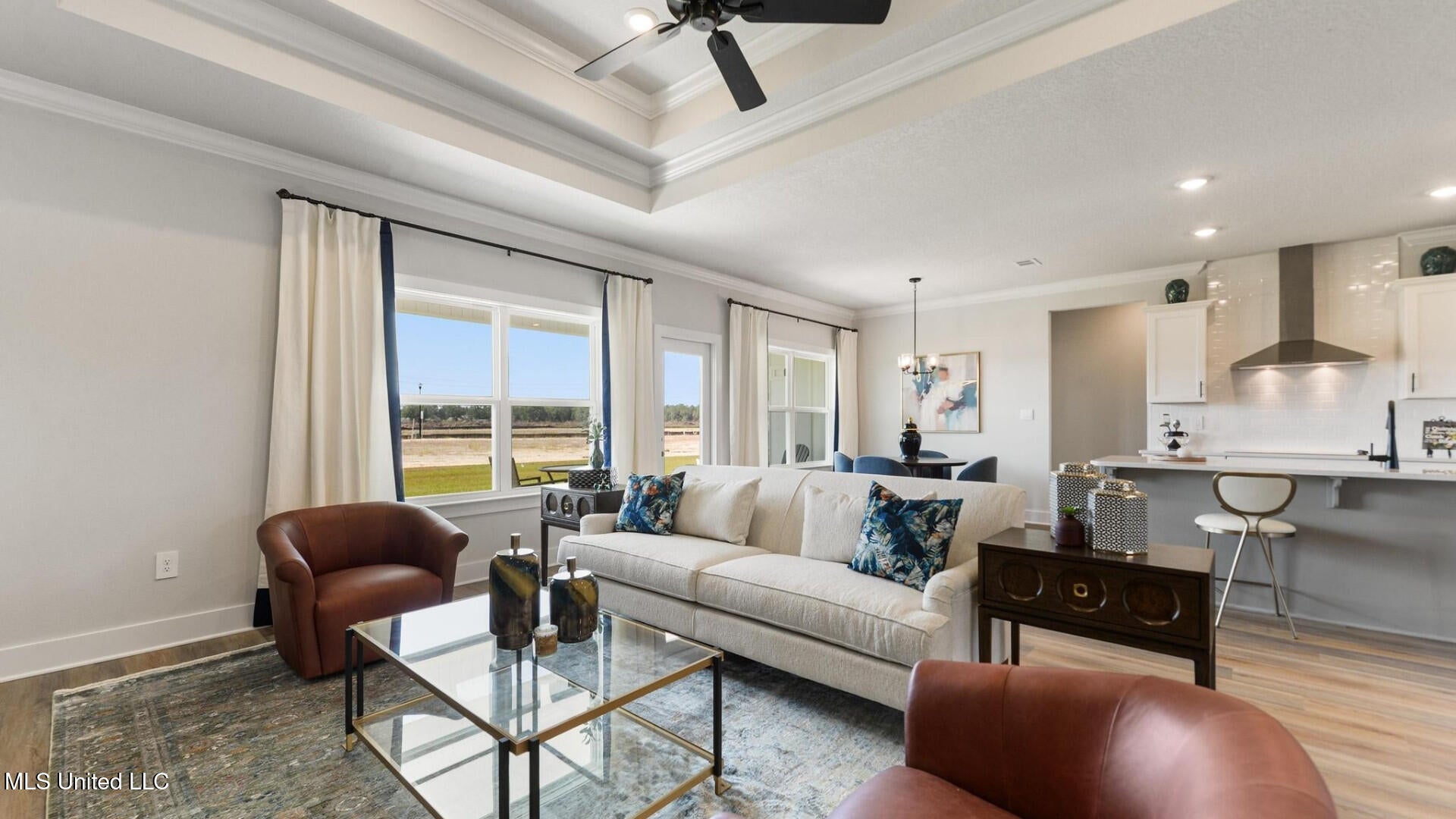 6641 Palm Pointe Drive
