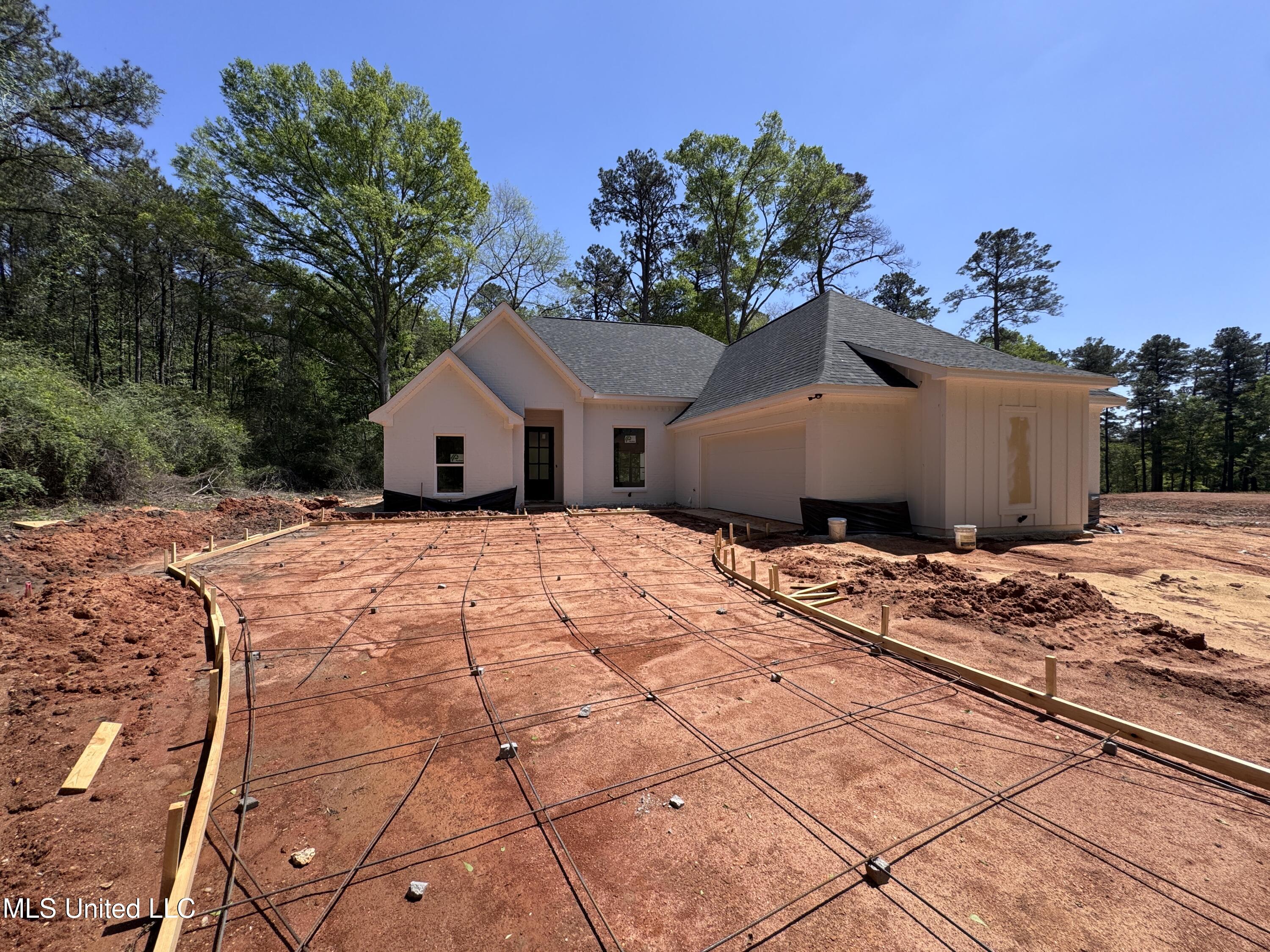 855 NW 11th Avenue, Magee, Mississippi image 2