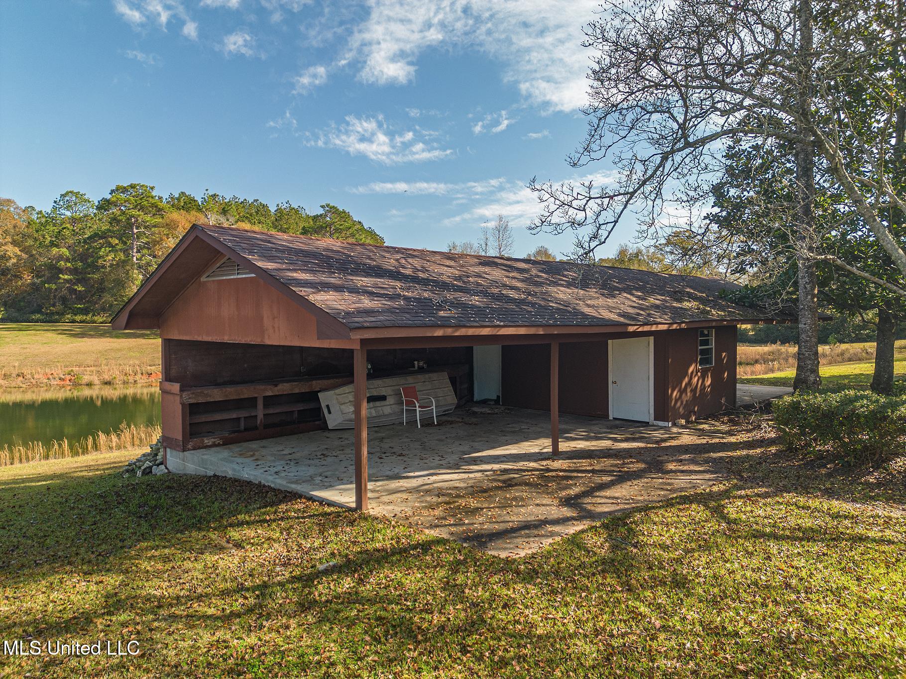 713 W Border Avenue, Wiggins, Mississippi image 15