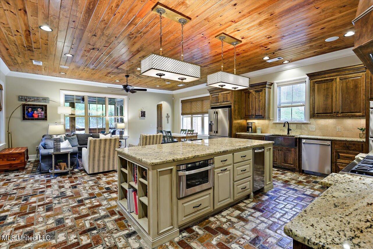 204 St Charlotte Cove, Madison, Mississippi image 27