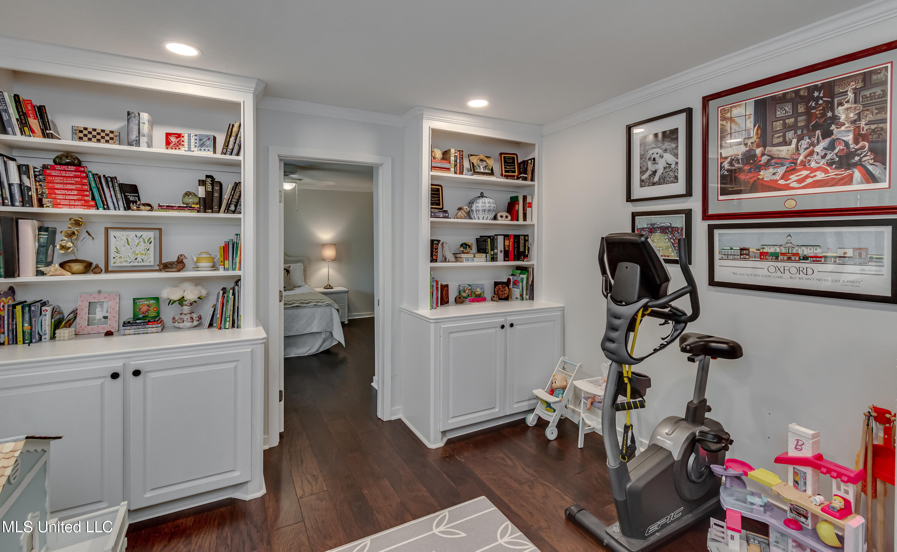 5329 Reddoch Drive, Jackson, Mississippi image 3