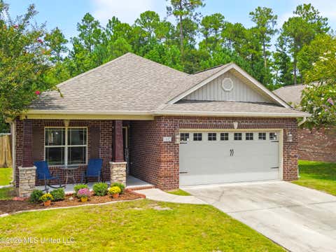 Homes For Sale - 14142 Fox Hill Drive<br/> Gulfport, MS 39503