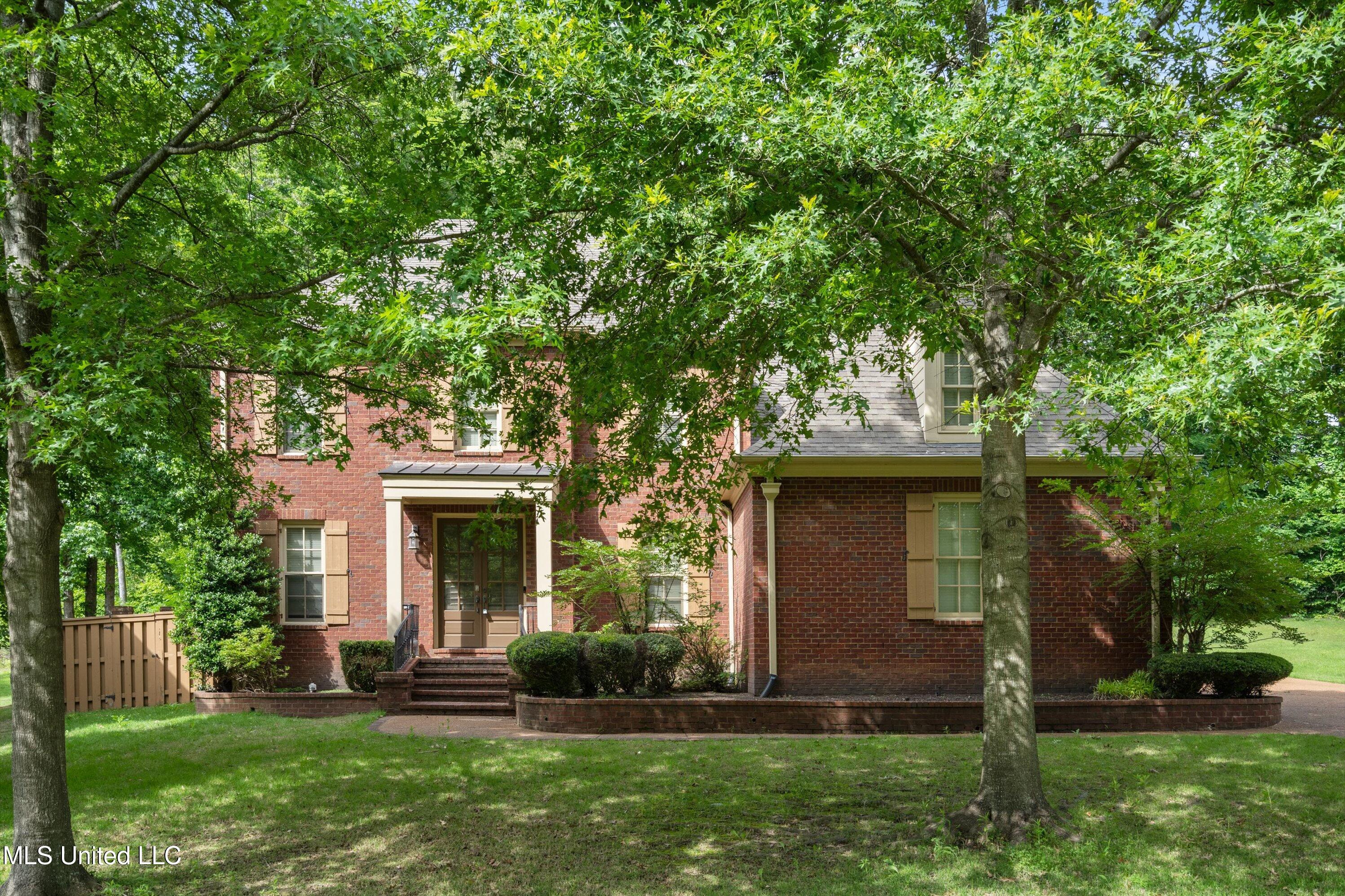 4788 Bon Jour Lane, Nesbit, Mississippi image 1