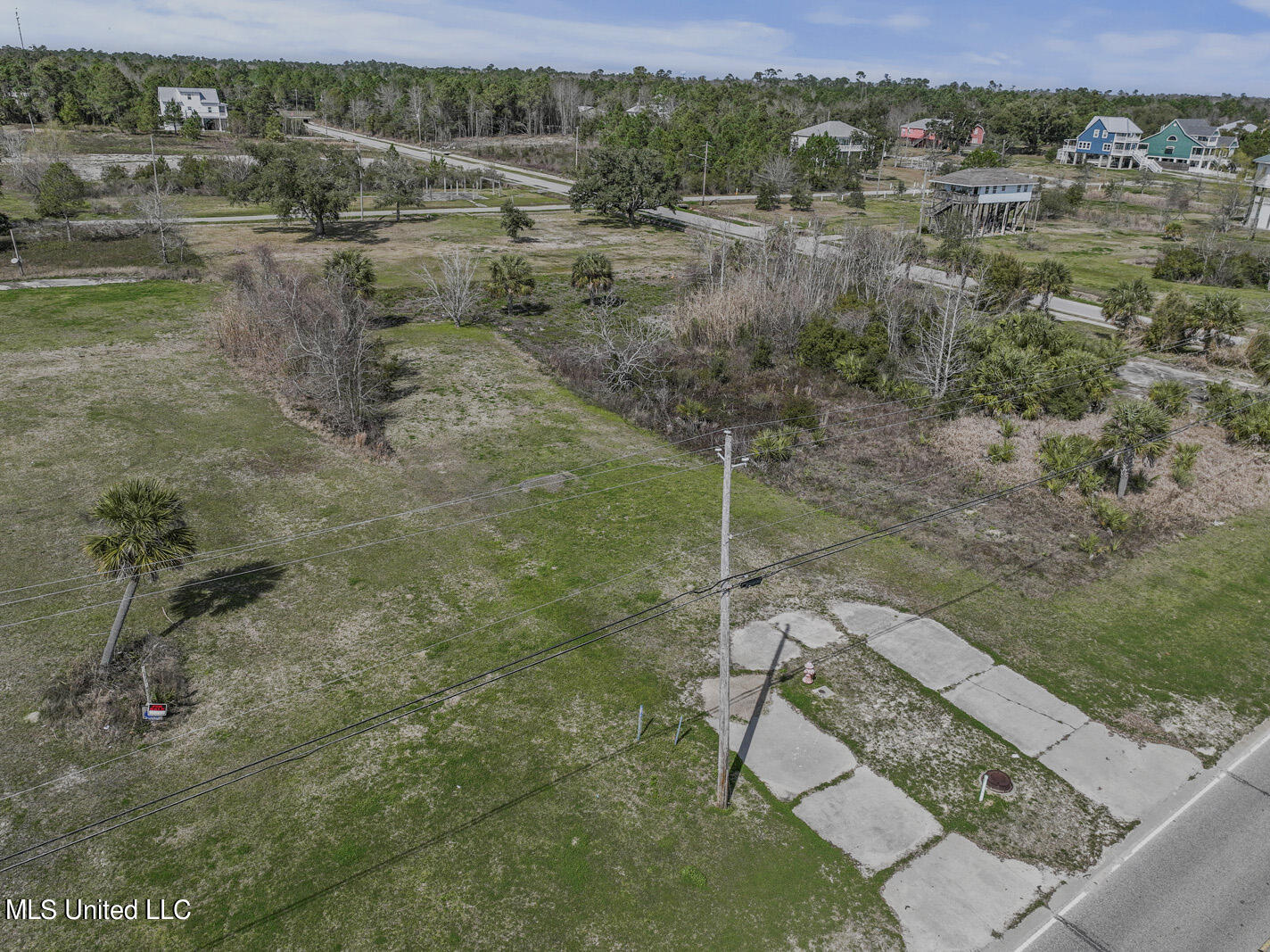 113 N Beach Boulevard, Waveland, Mississippi image 10