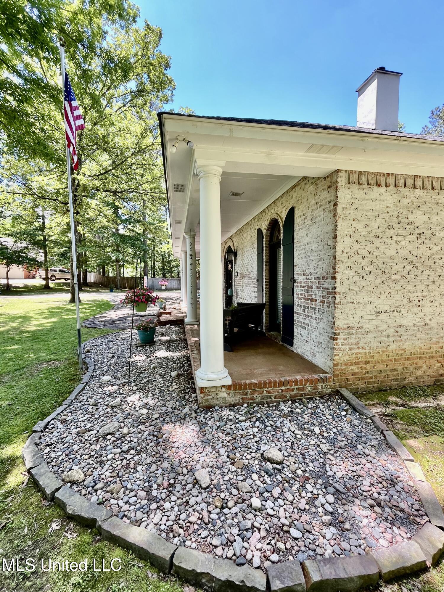 415 Greenbriar Street, Brandon, Mississippi image 8