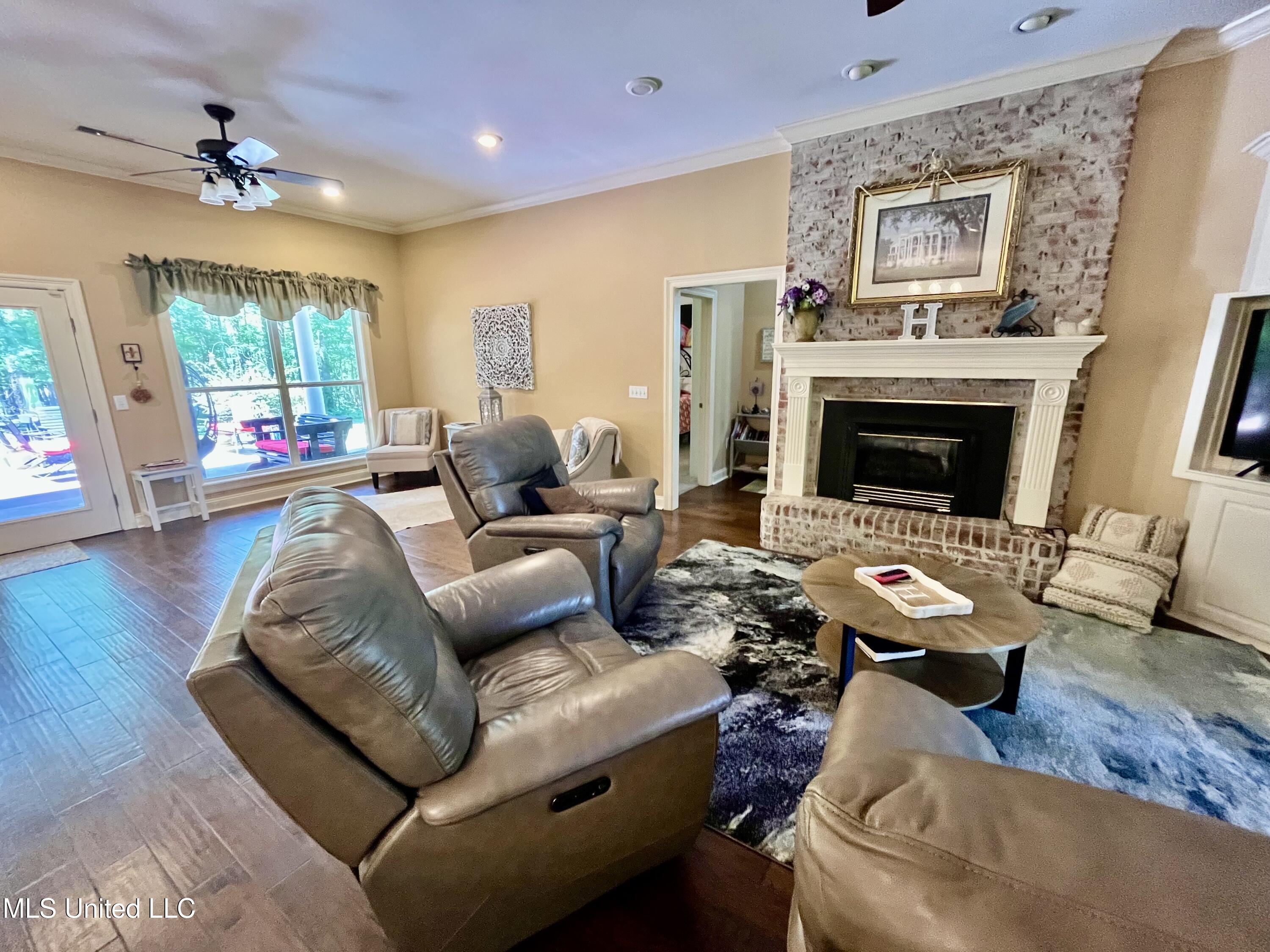 415 Greenbriar Street, Brandon, Mississippi image 42
