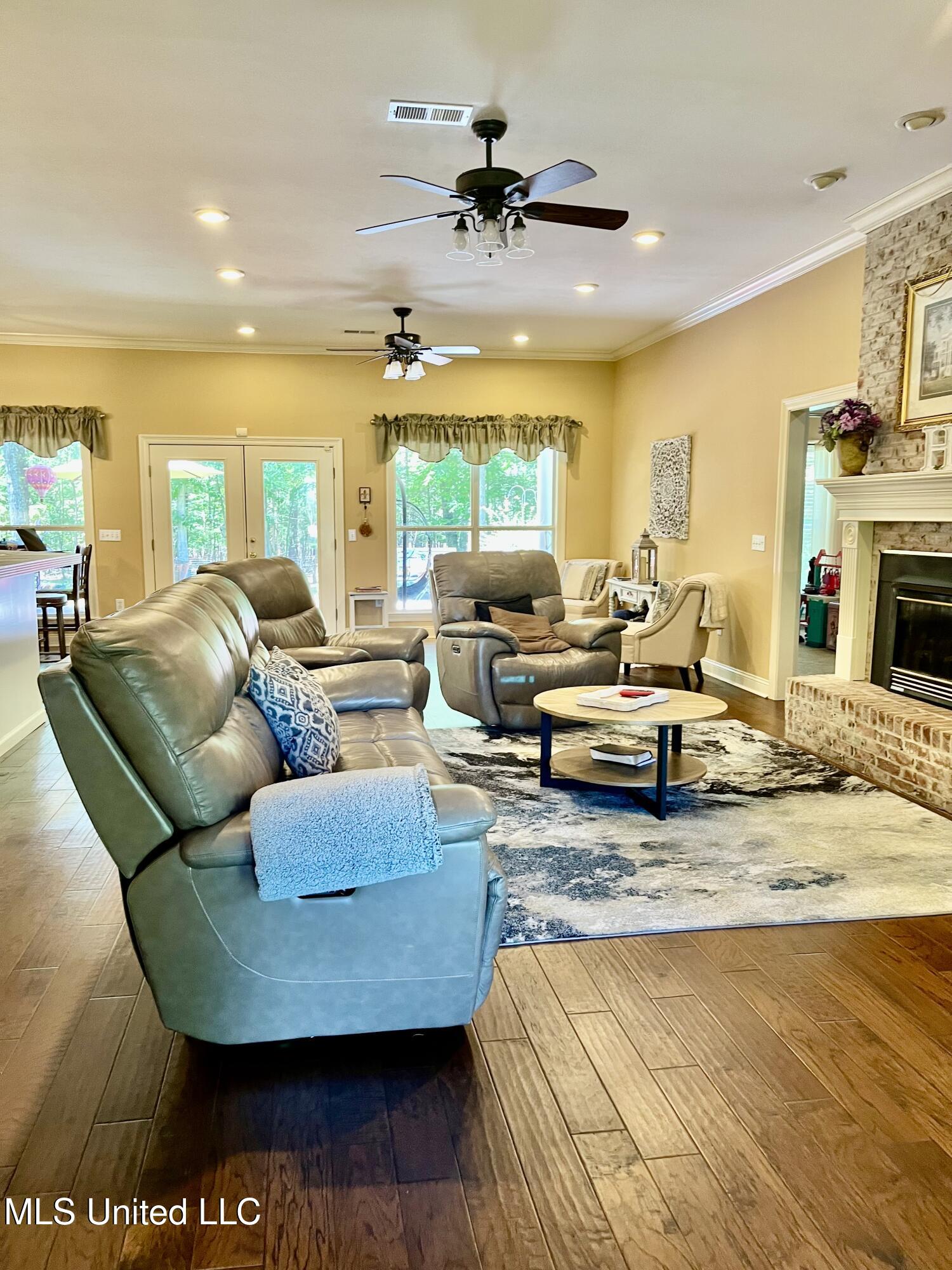 415 Greenbriar Street, Brandon, Mississippi image 35