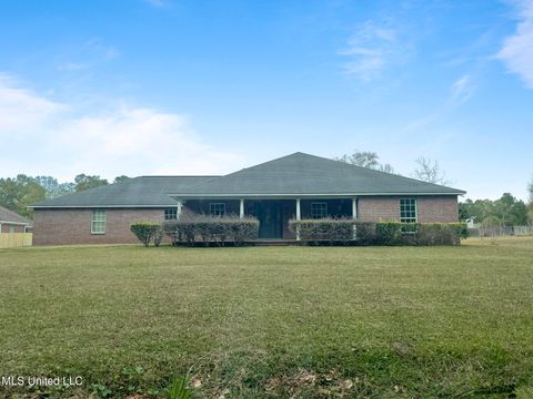 Homes For Sale - 2208 Highland Drive<br/> Gautier, MS 39553