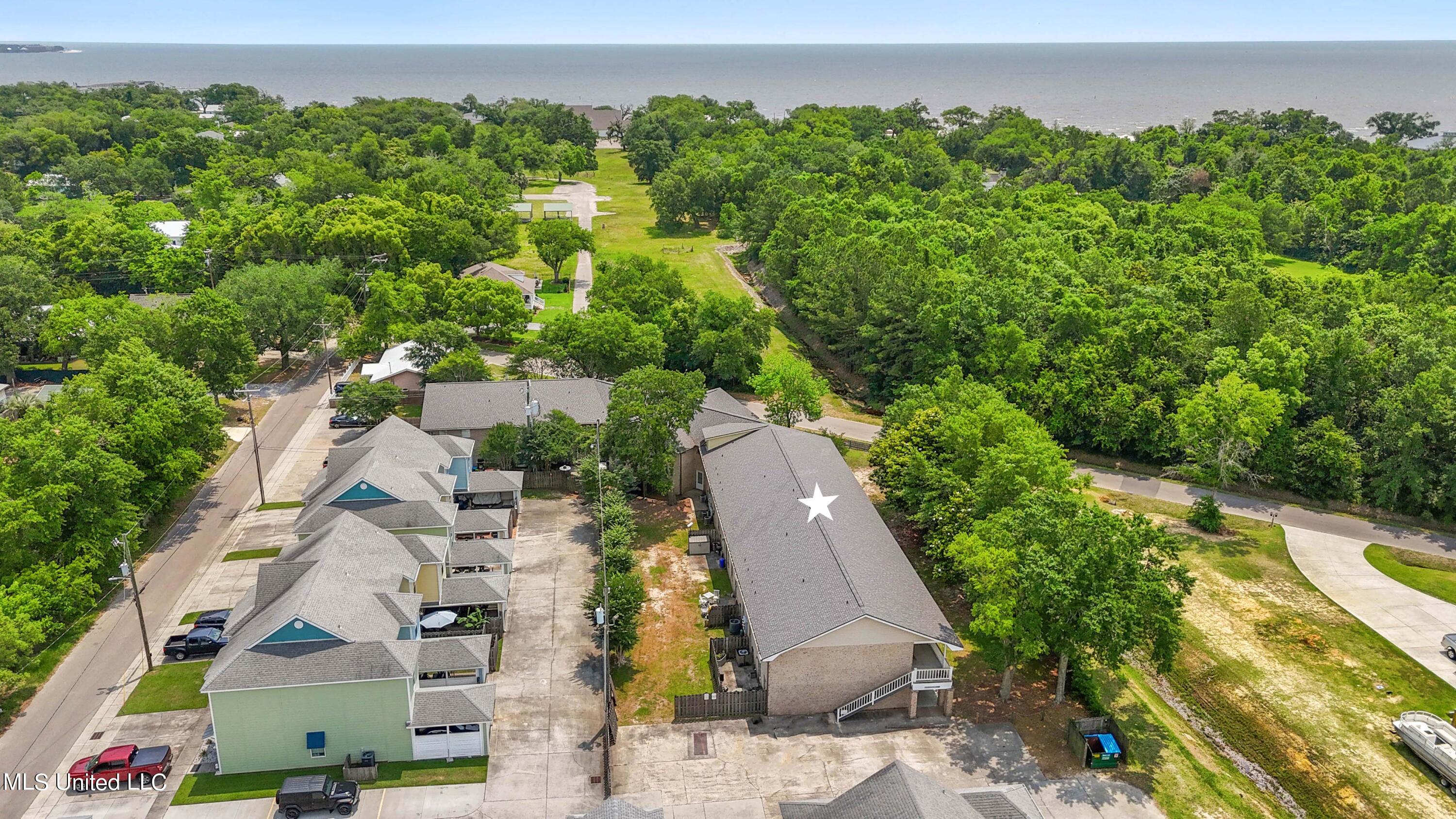 515 Third Street #10, Bay Saint Louis, Mississippi image 26