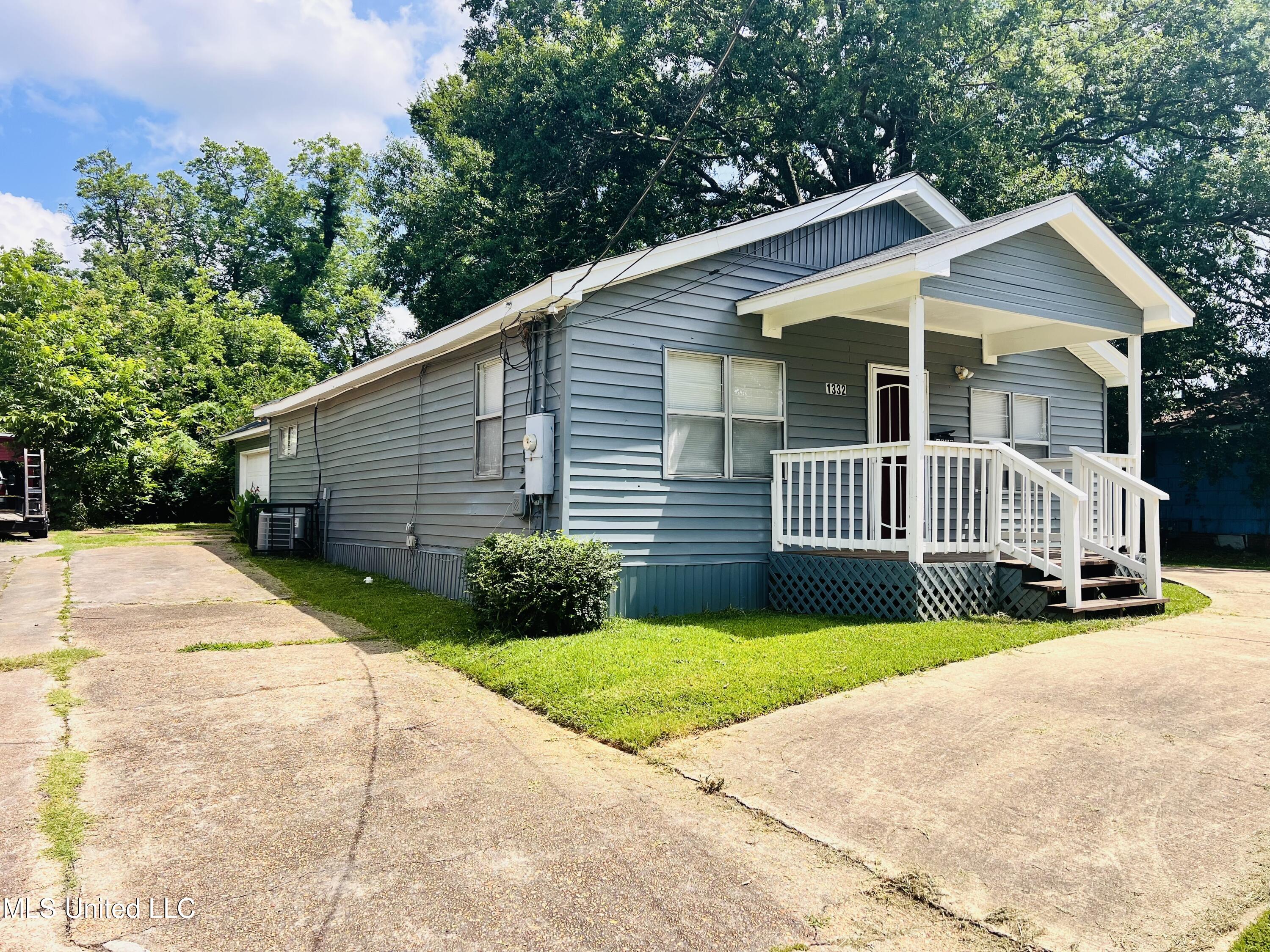 1332 Fernwood Drive, Jackson, Mississippi image 2