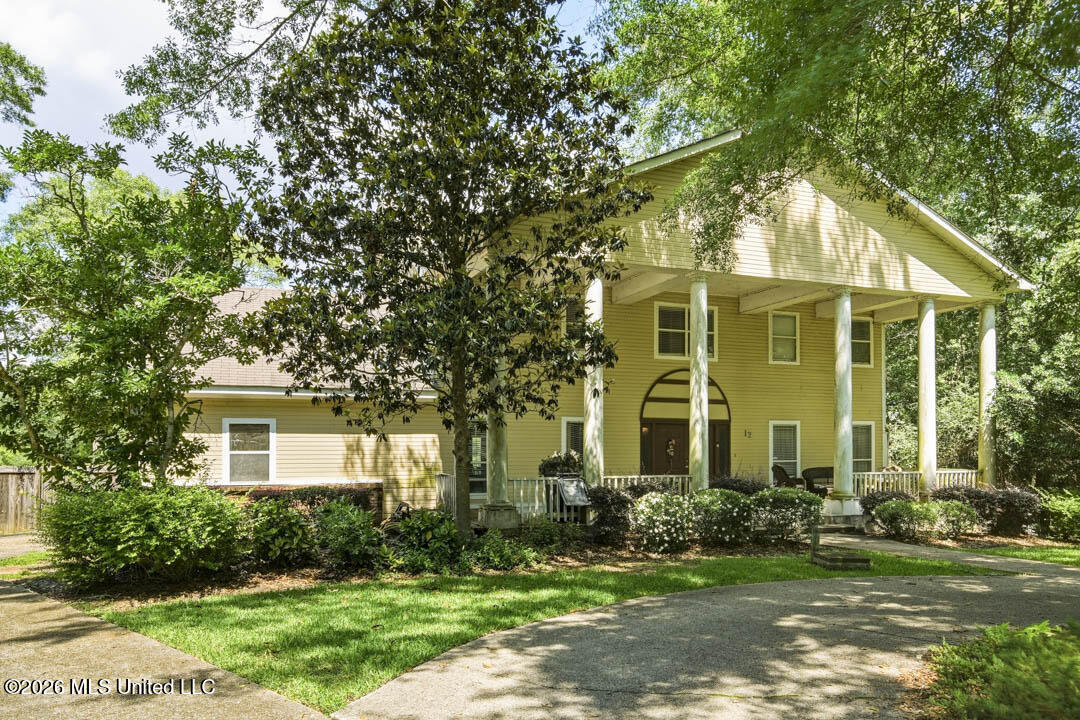 12 Bluebeard Point