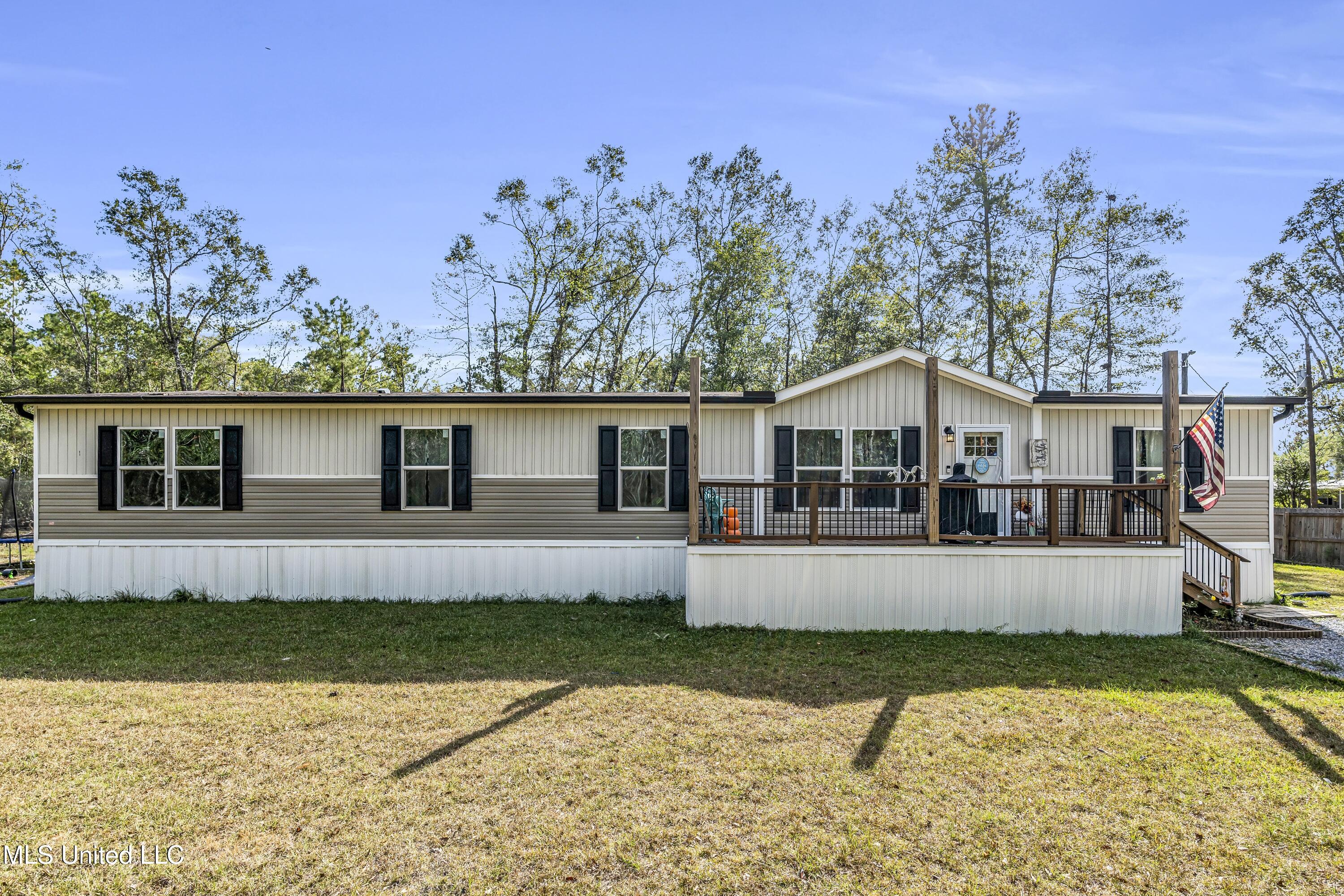 17394 Camellia Street, Kiln, Mississippi image 1