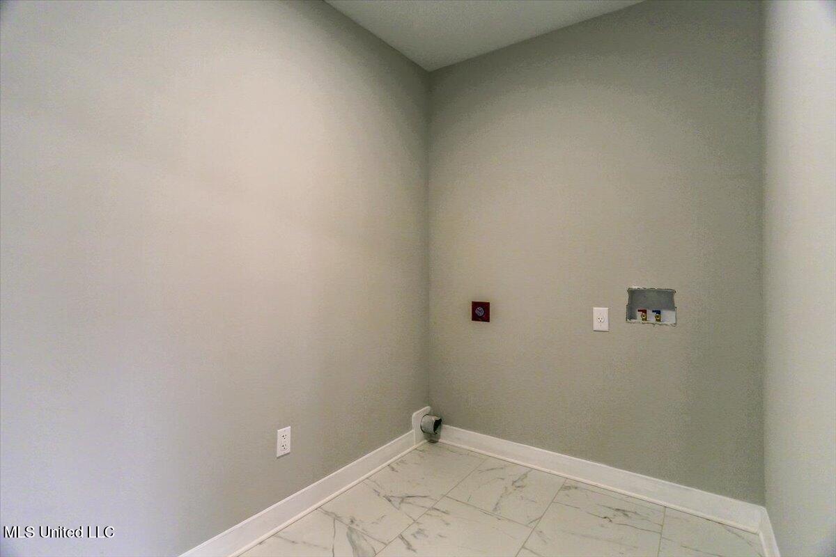 6523 Carmel Pointe Pt, Walls, Mississippi image 16