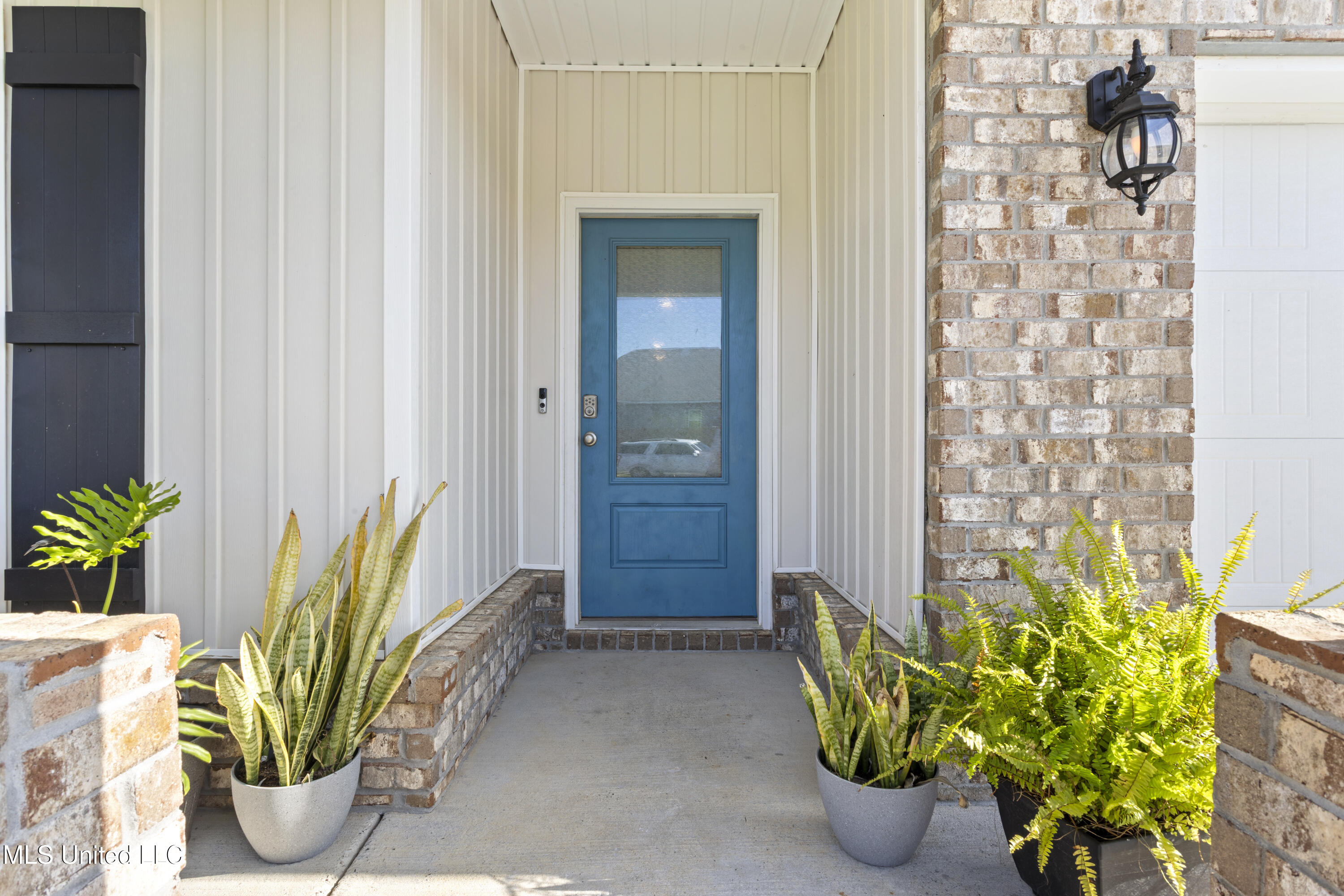 5437 Overland Drive, Biloxi, Mississippi image 3