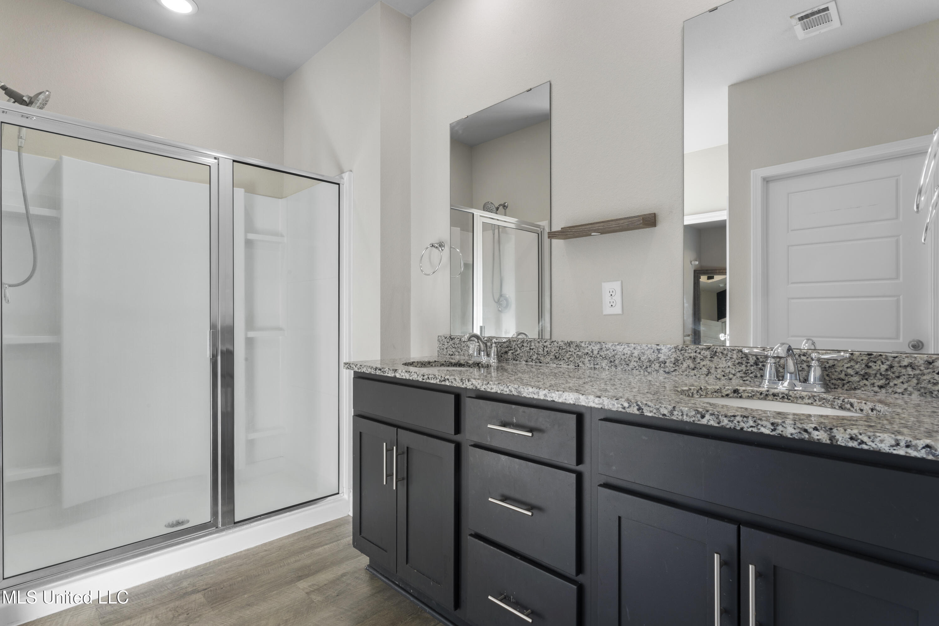 5437 Overland Drive, Biloxi, Mississippi image 18