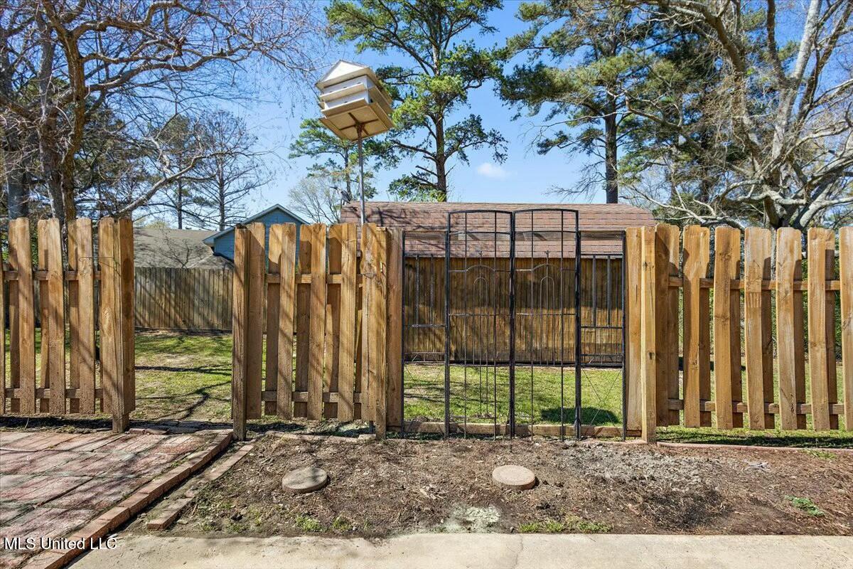 109 Shadow Creek Drive, Florence, Mississippi image 32