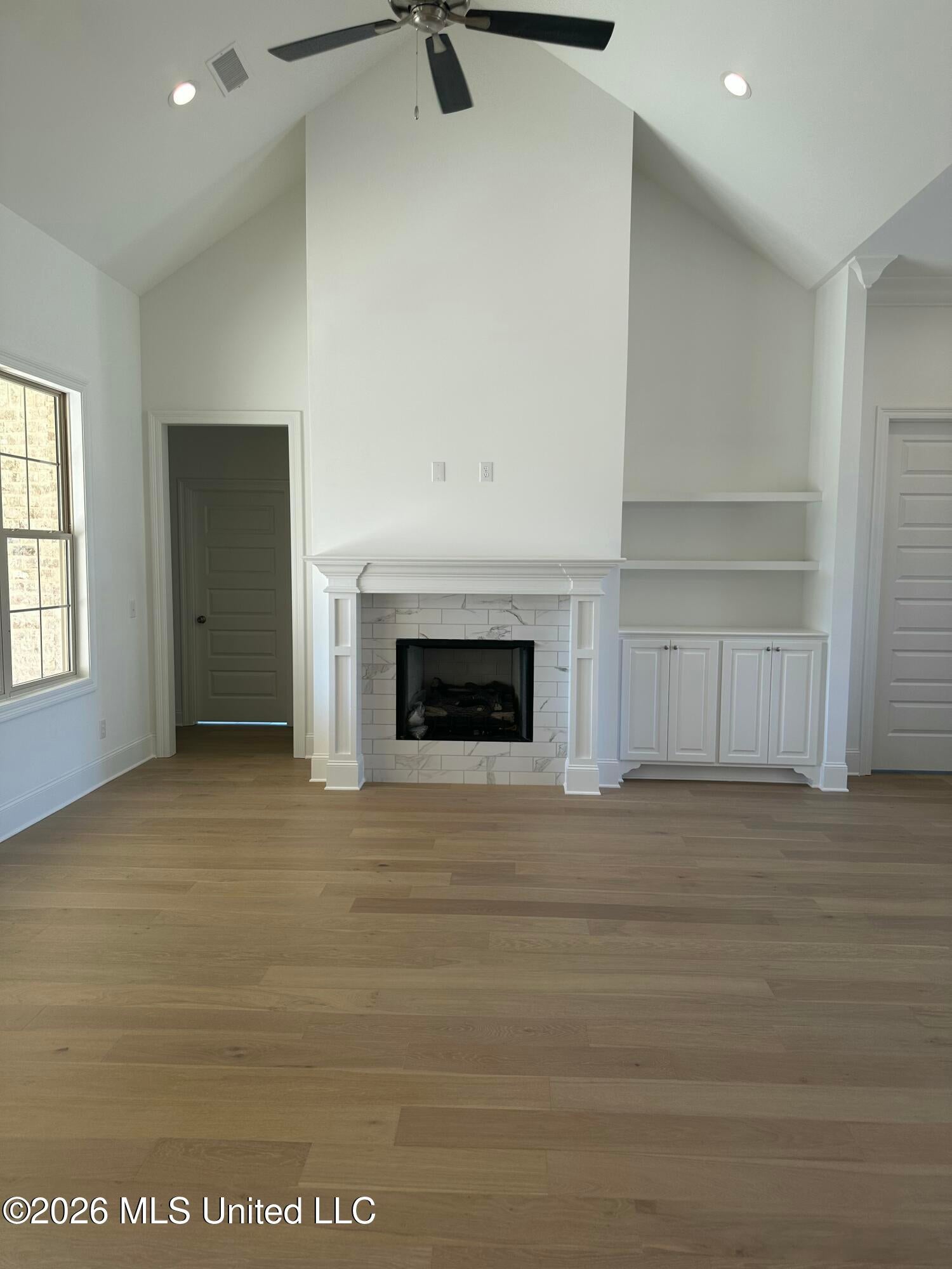 341 Aurora Circle