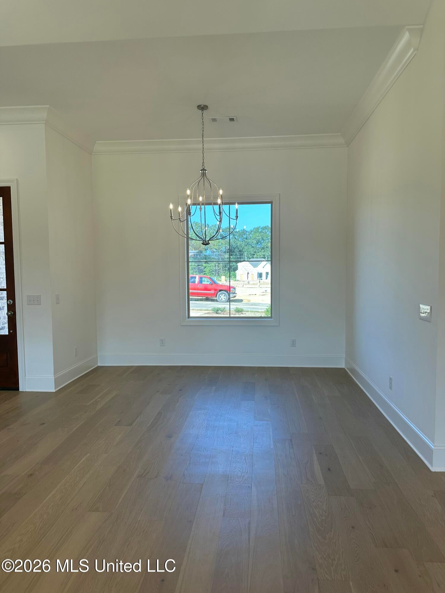 341 Aurora Circle