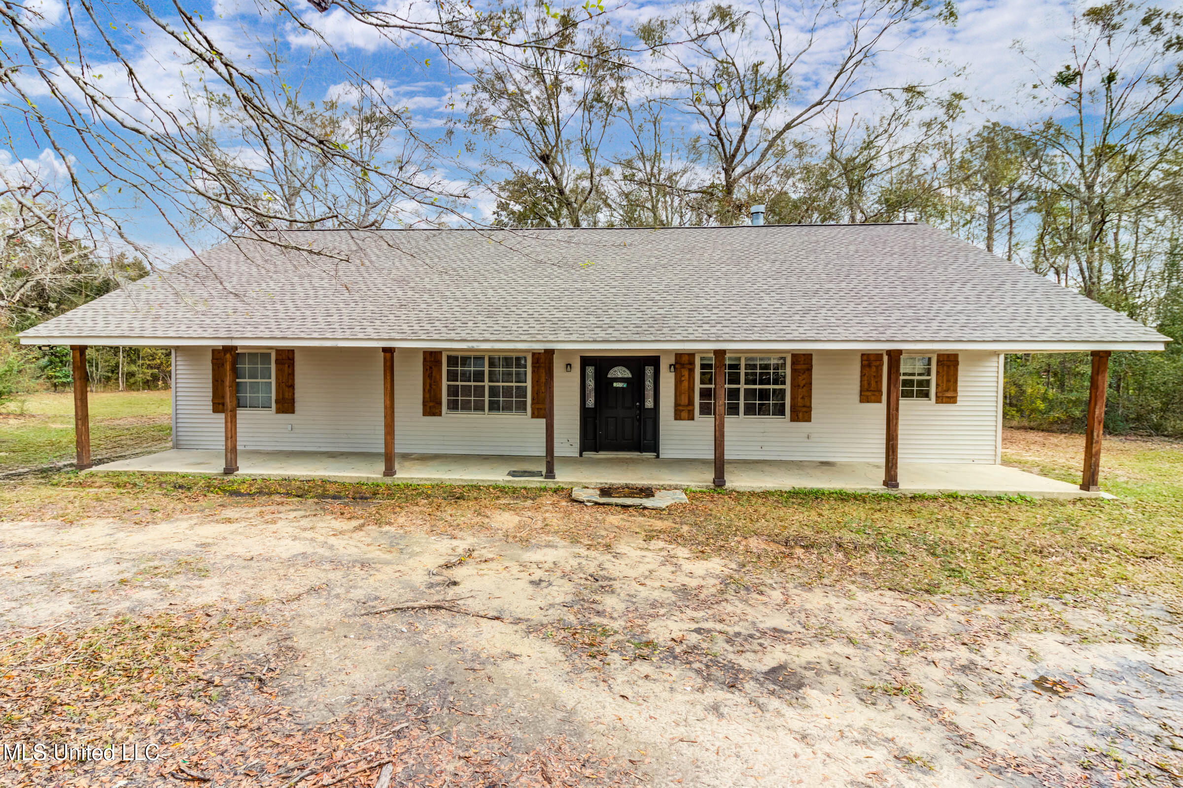 12522 Wolf River Road, Gulfport, Mississippi image 1