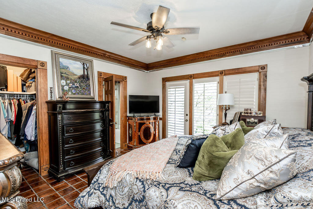 1506 Greymont Avenue, Jackson, Mississippi image 17