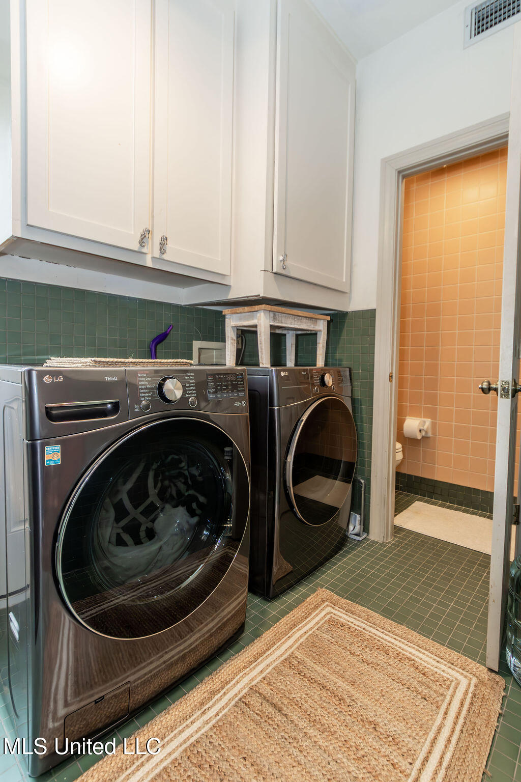 1506 Greymont Avenue, Jackson, Mississippi image 36