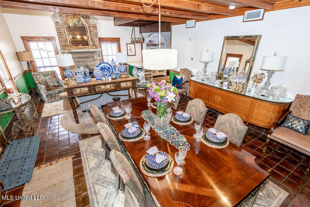1506 Greymont Avenue, Jackson, Mississippi image 12
