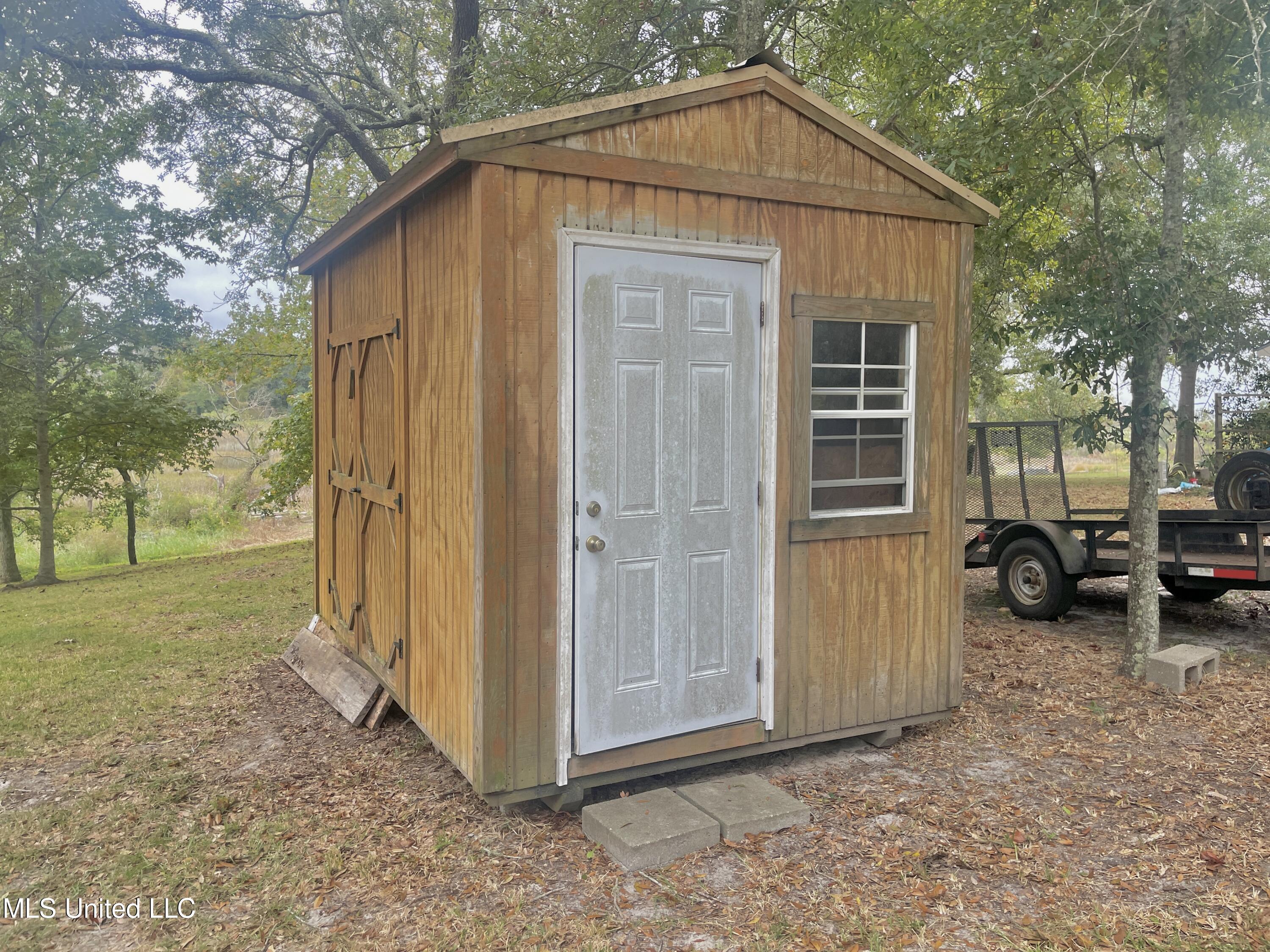 1517 Oak Leaf Circle, Gautier, Mississippi image 50