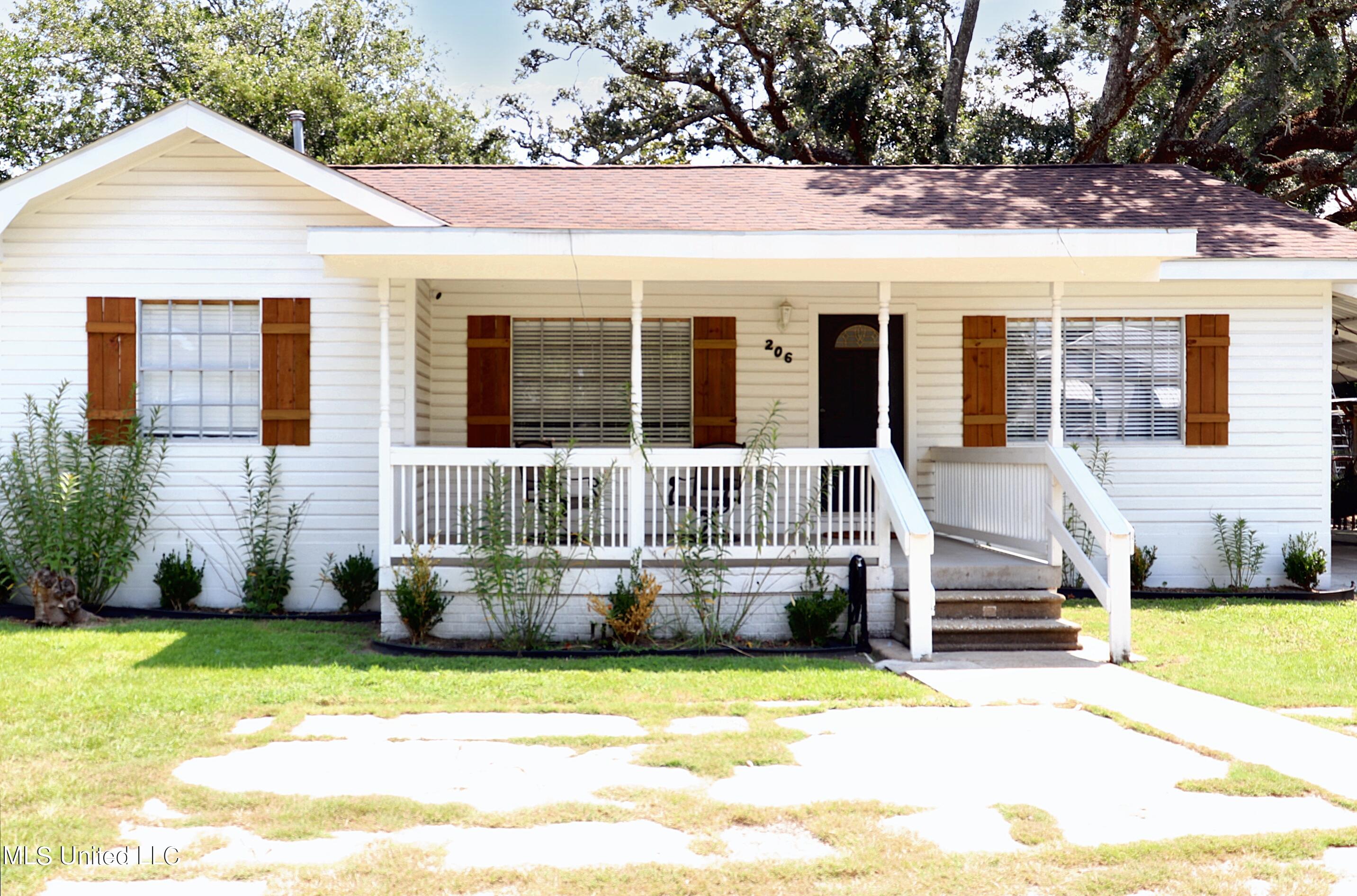 206 Crawford Street, Biloxi, Mississippi image 1