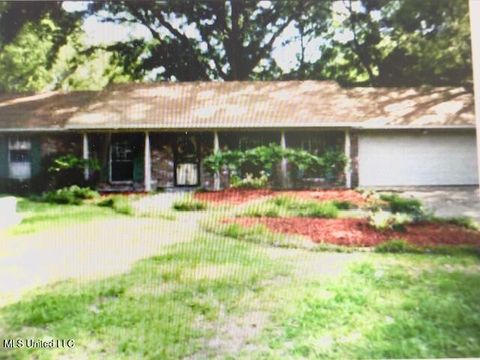 Apartment For Sale - 205 Beechcrest Drive<br/> Jackson, MS 39211