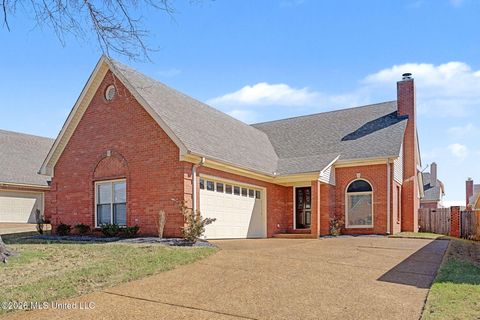 Homes For Sale - 6570 Masters Drive<br/> Olive Branch, MS 38654