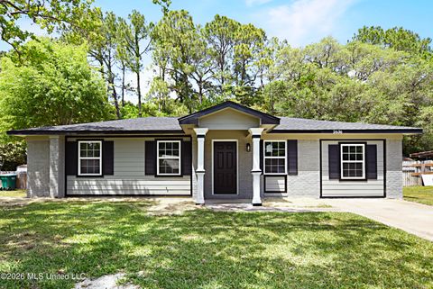 Homes For Sale - 2636 Southern Drive<br/> Gautier, MS 39553