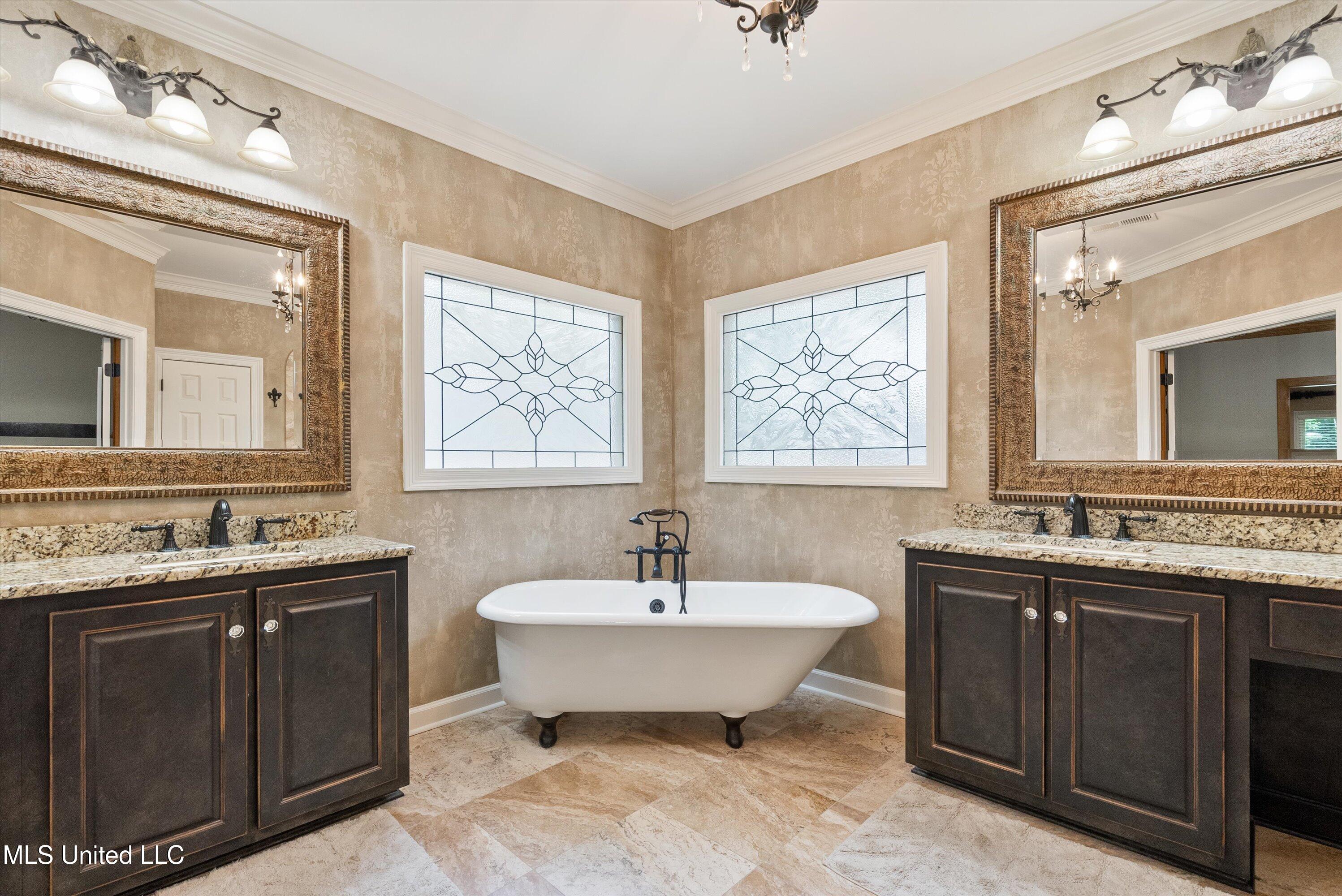 6880 Autumn Oaks Drive, Olive Branch, Mississippi image 22
