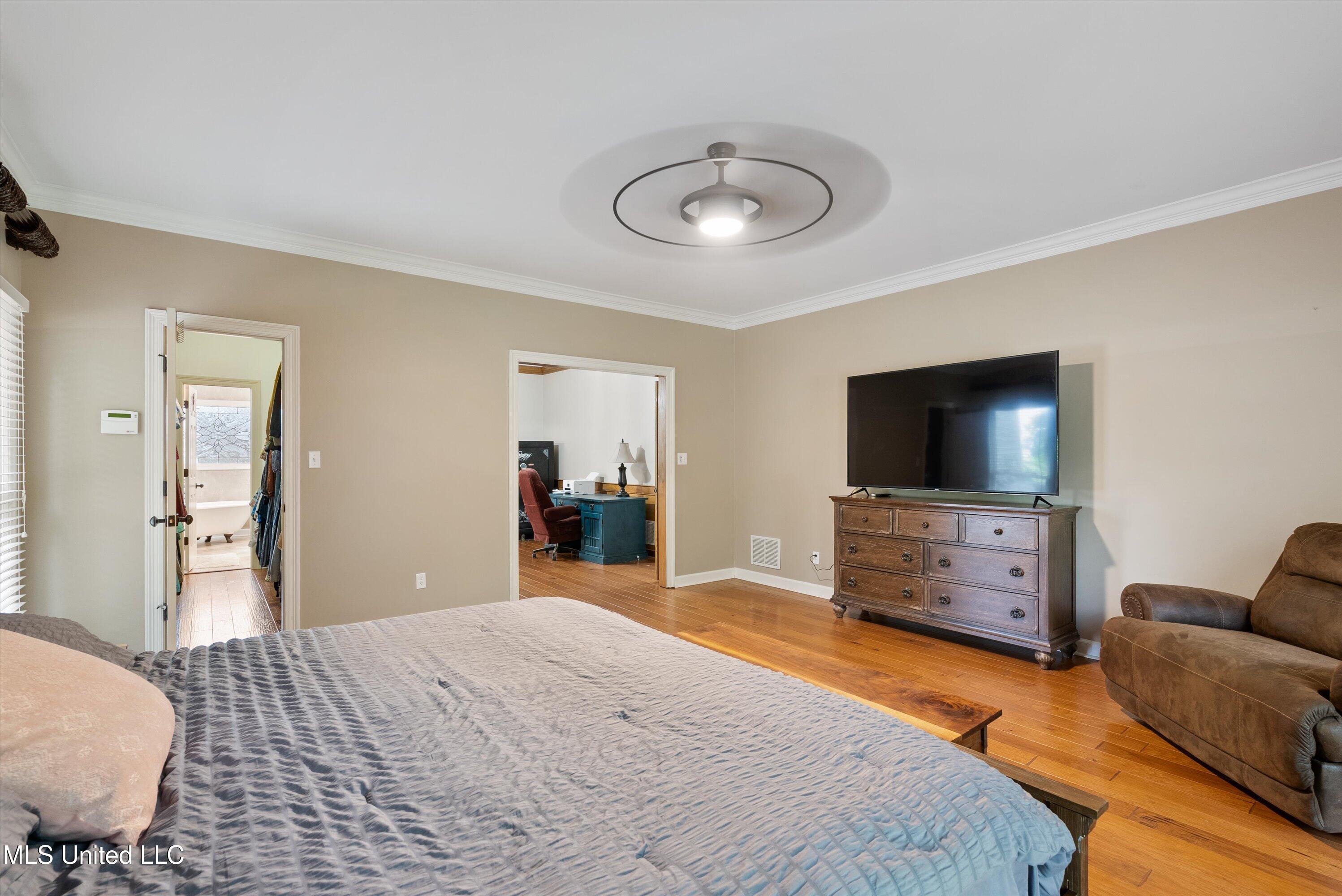 6880 Autumn Oaks Drive, Olive Branch, Mississippi image 21