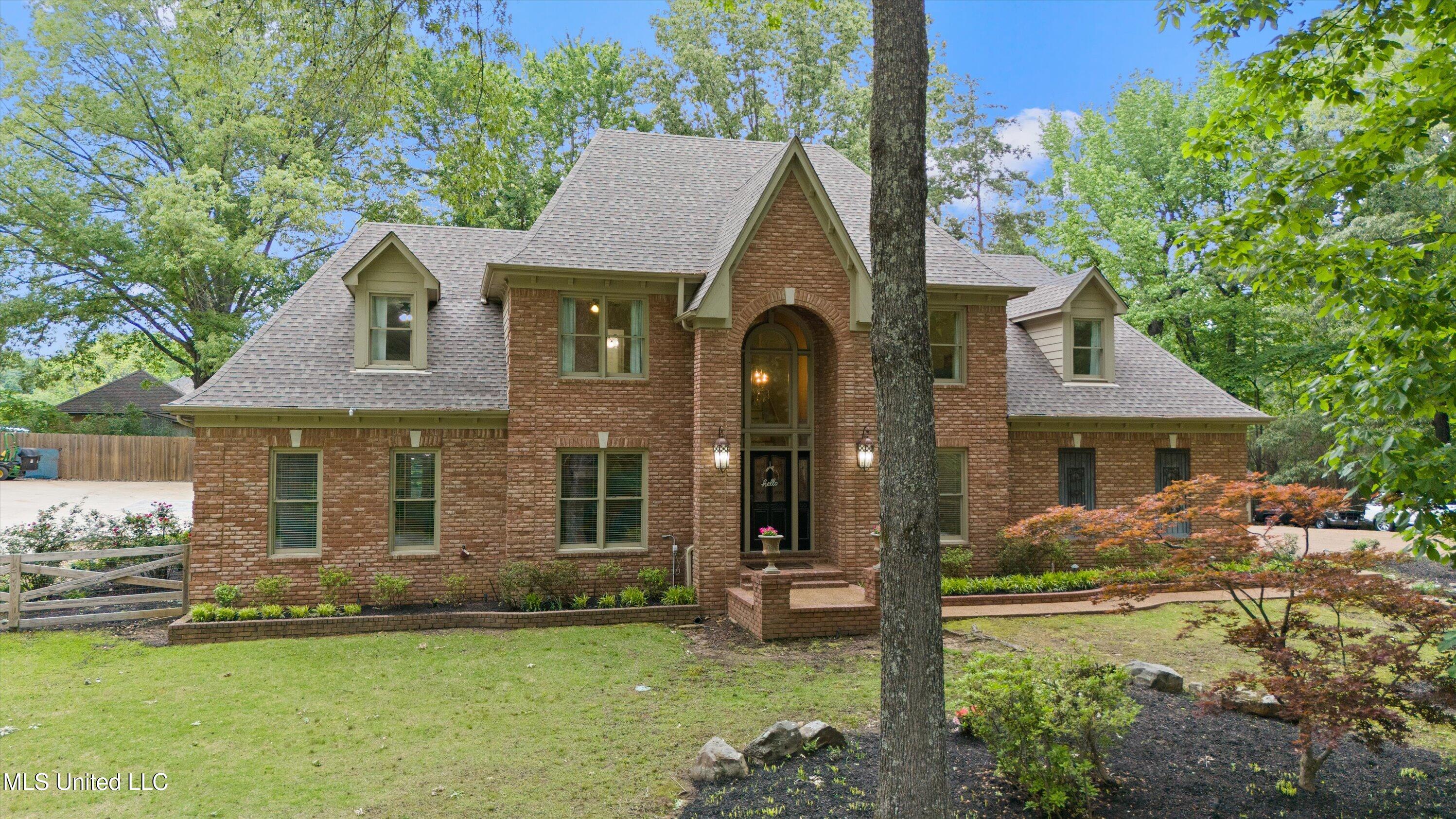 6880 Autumn Oaks Drive, Olive Branch, Mississippi image 48