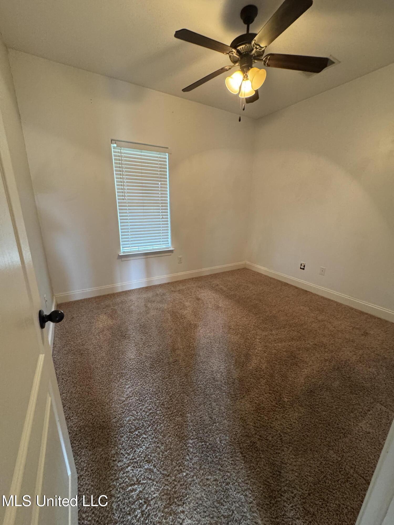 1406 Koby Lane, Hernando, Mississippi image 15