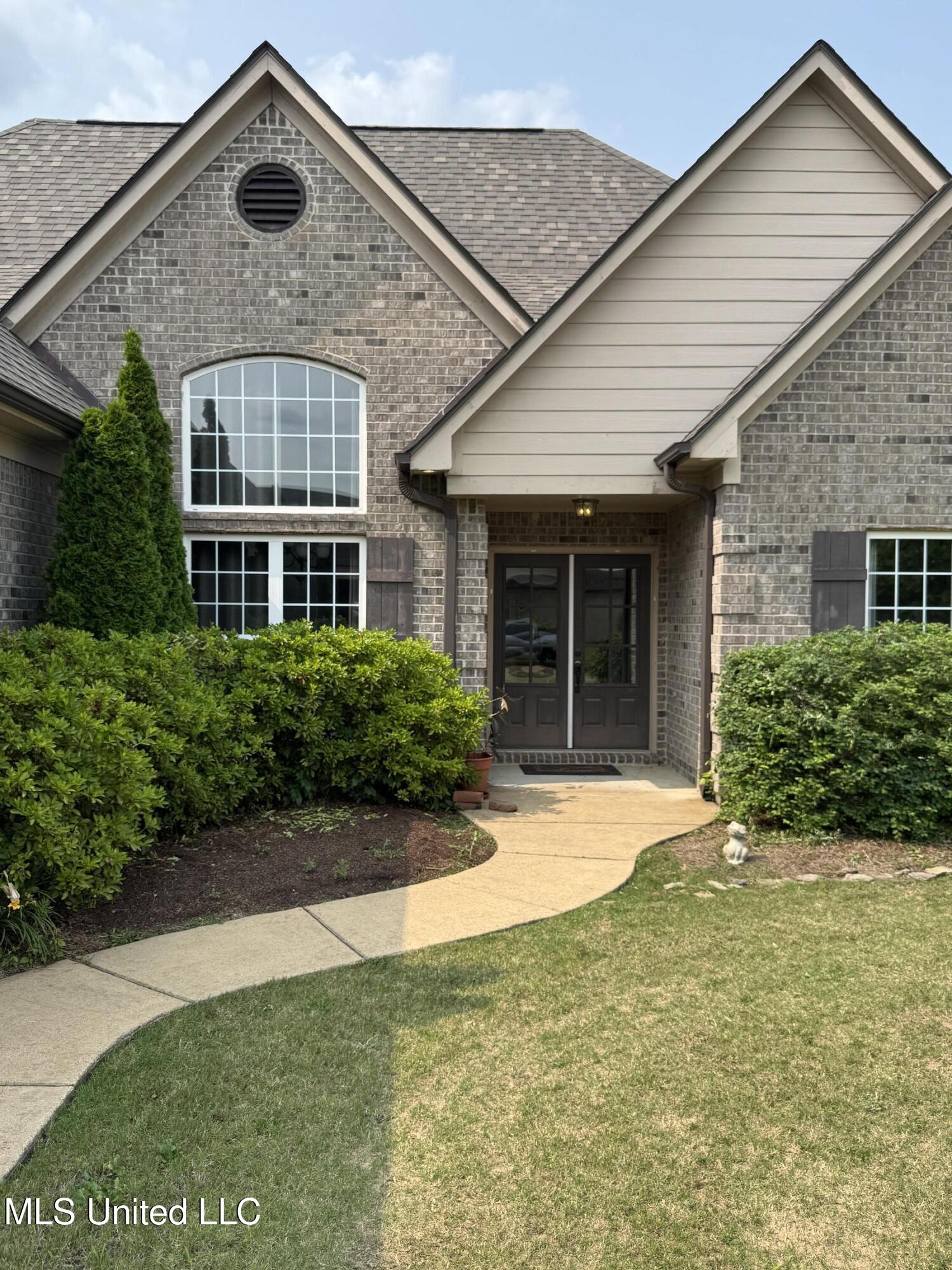 1406 Koby Lane, Hernando, Mississippi image 3