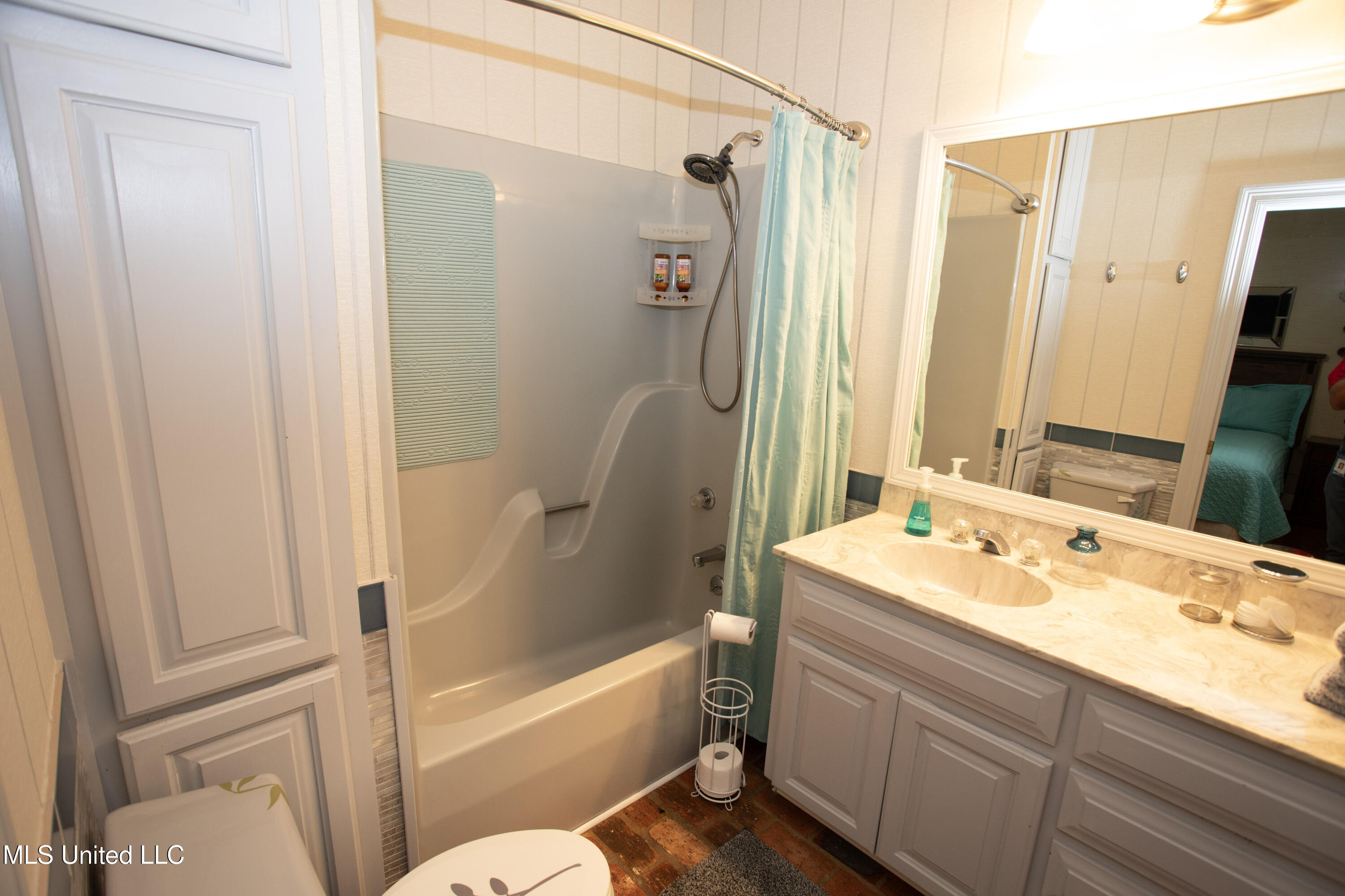 4829 Old Spanish Trail, Gautier, Mississippi image 35