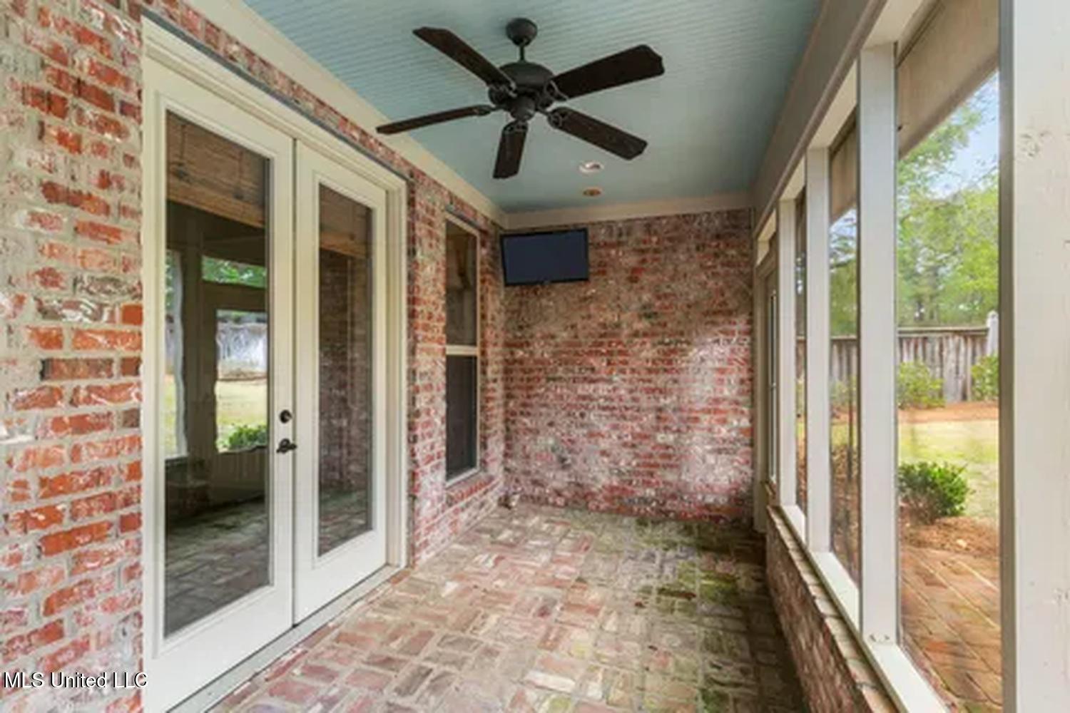 434 Laural Court, Madison, Mississippi image 36