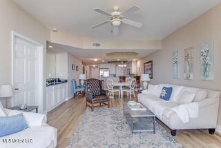 2668 Beach Boulevard #305, Biloxi, Mississippi image 8