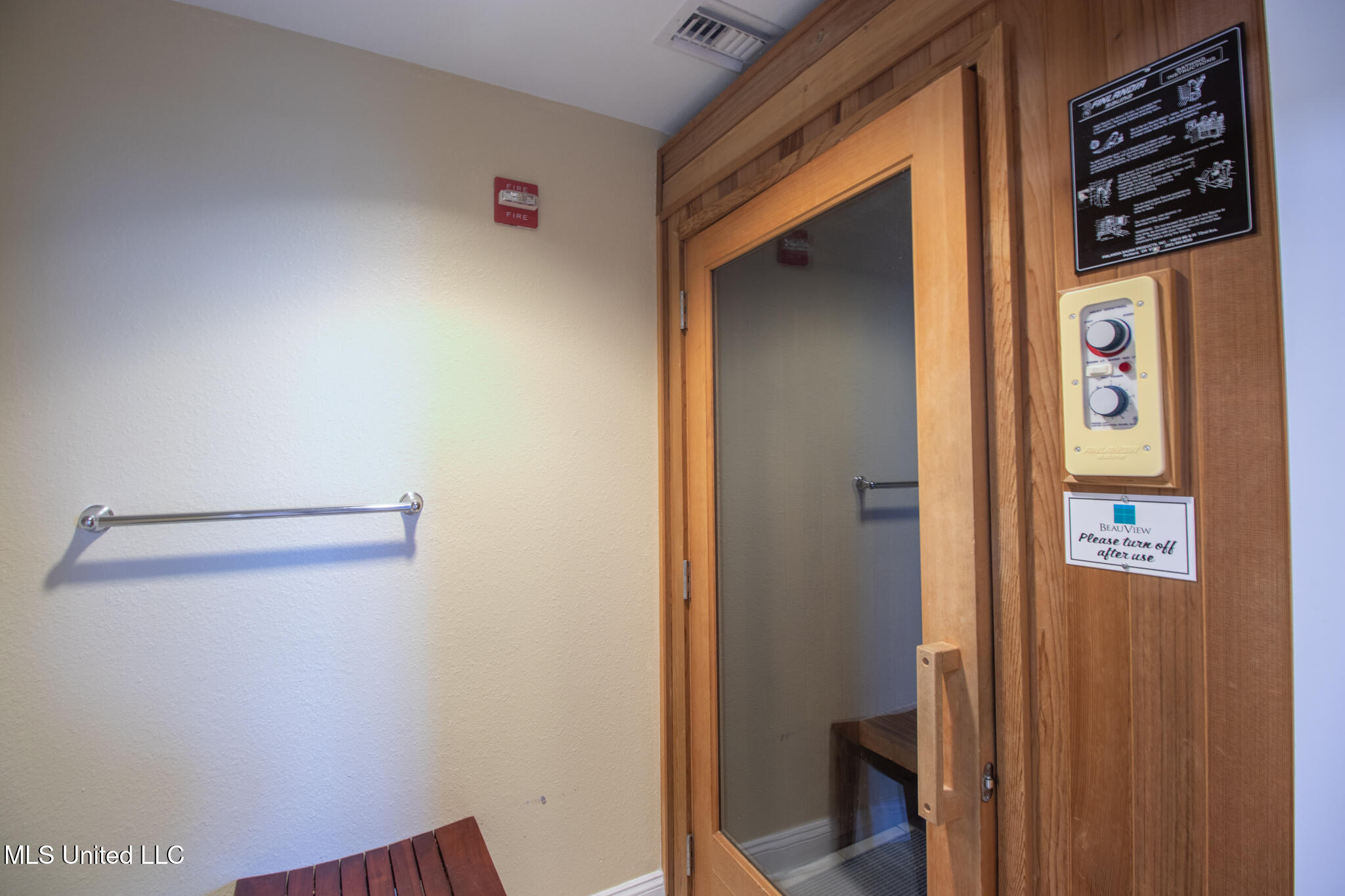 2668 Beach Boulevard #305, Biloxi, Mississippi image 32