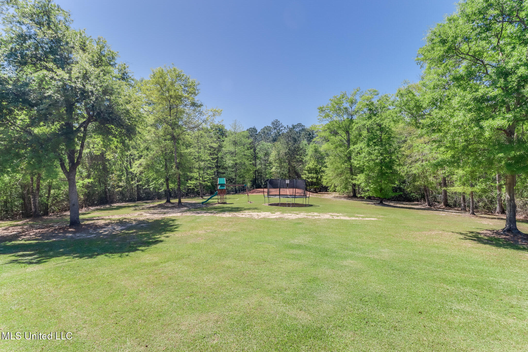 88 Deerwood Drive, Perkinston, Mississippi image 8