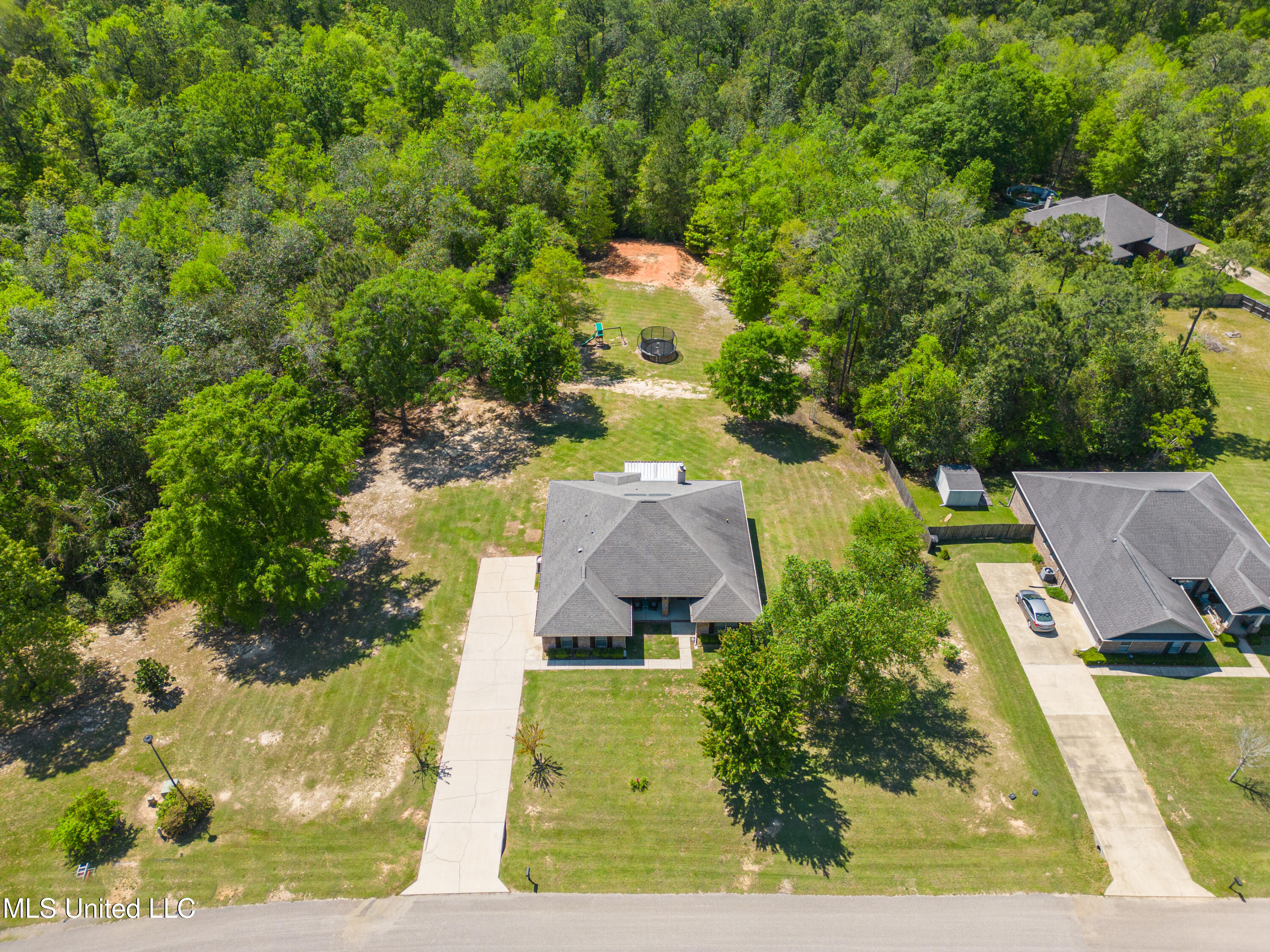 88 Deerwood Drive, Perkinston, Mississippi image 4