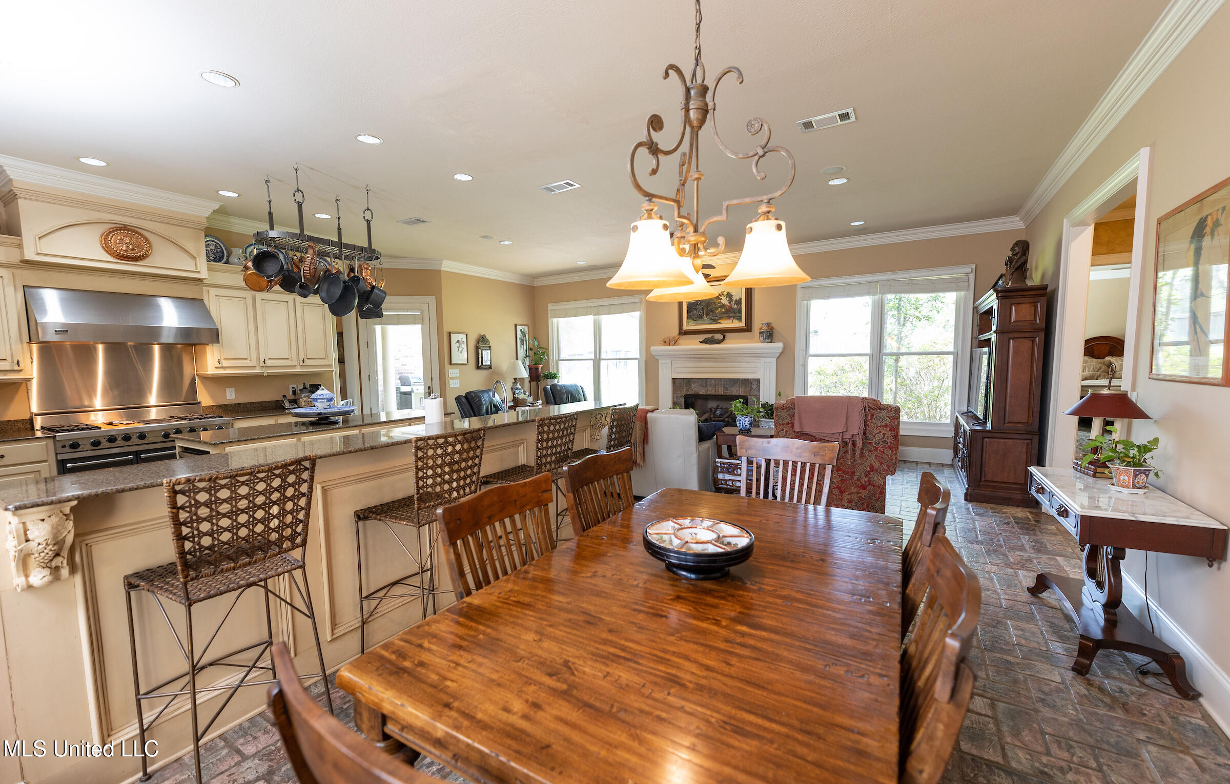 308 Pinehurst Circle, Ridgeland, Mississippi image 15