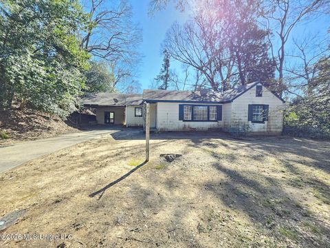 Homes For Sale - 159 Beverly Drive<br/> Warren County, Vicksburg, MS 39180