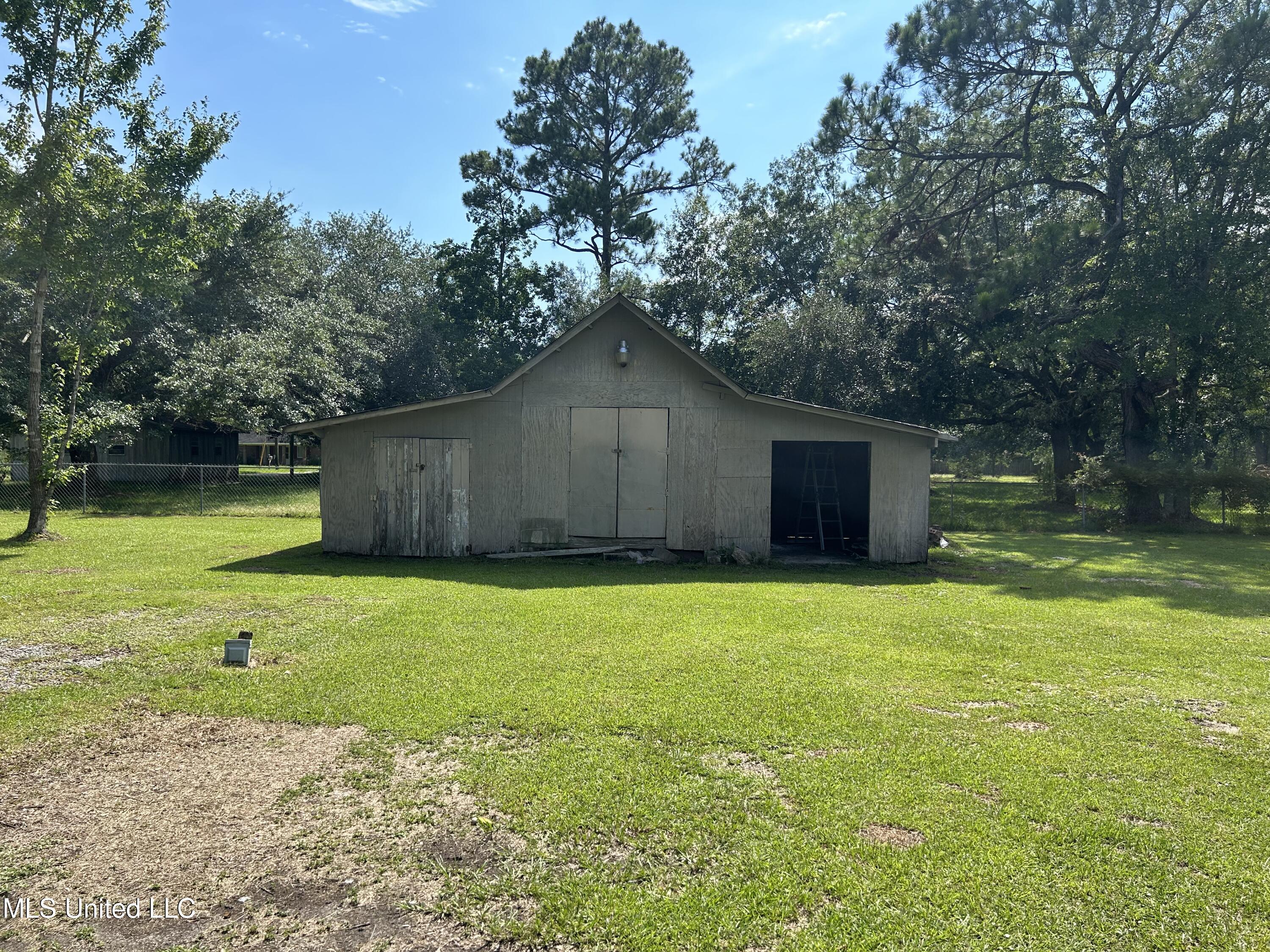 9752 Wilkerson Circle, Moss Point, Mississippi image 46