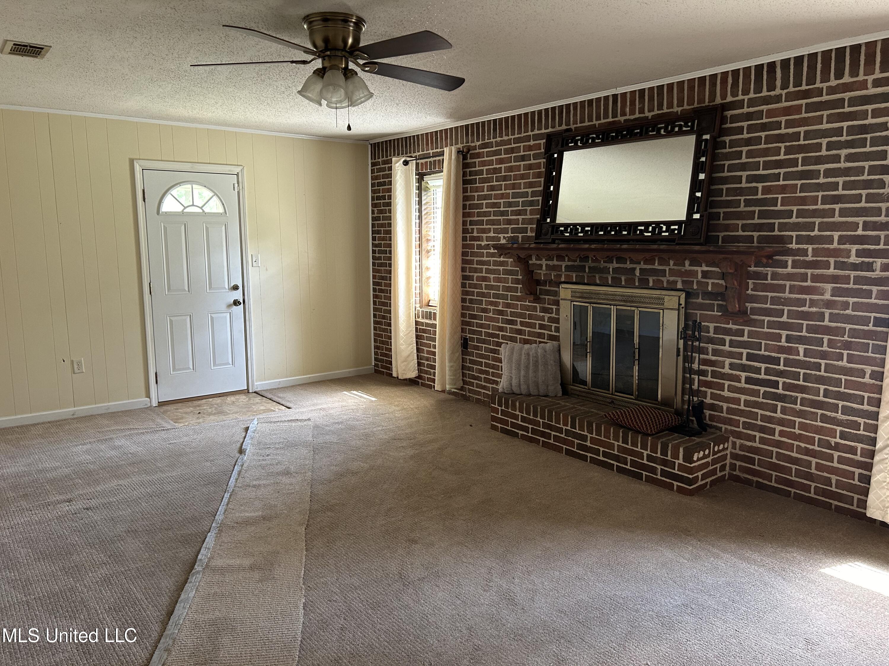 9752 Wilkerson Circle, Moss Point, Mississippi image 37