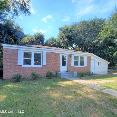 Homes For Rent - 2217 32nd Street<br/> Gulfport, MS 39501